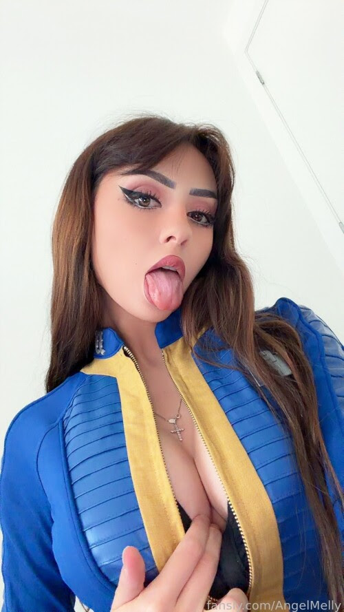 Angel Melly - Vault Dweller Angel Melly - Vault Dweller