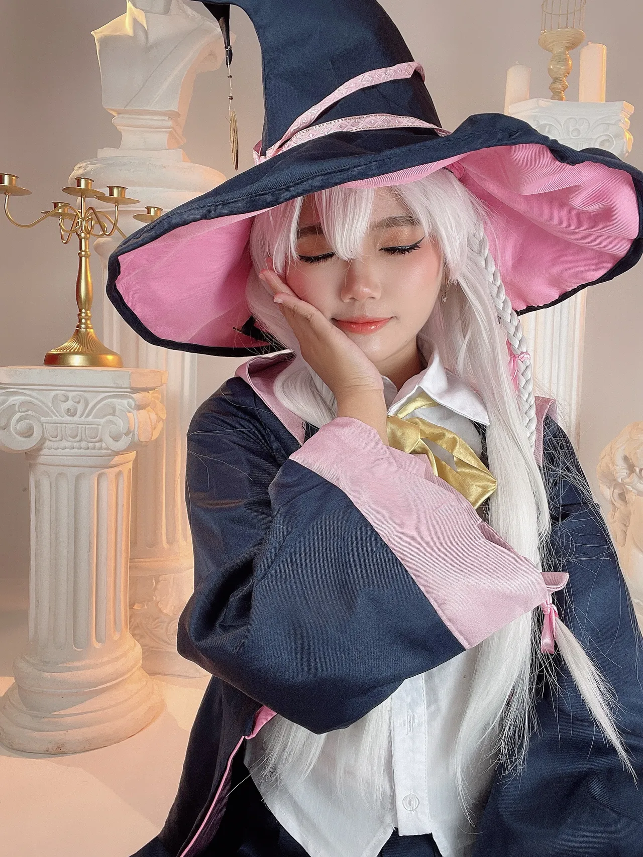 Aiko Uwu - Elina Aiko Uwu - Elina