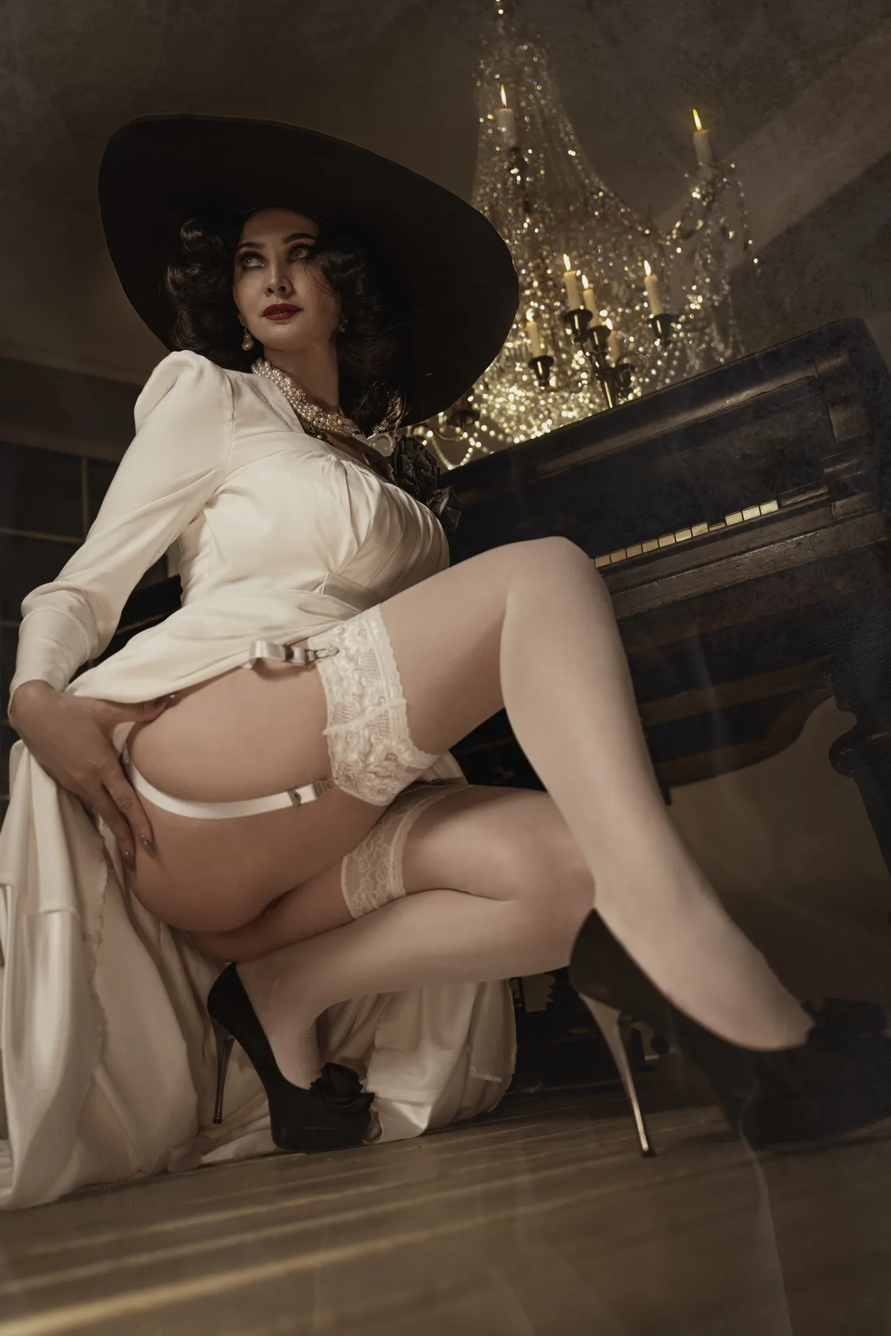 Gliese 581 - Lady Dimitrescu Gliese 581 - Lady Dimitrescu