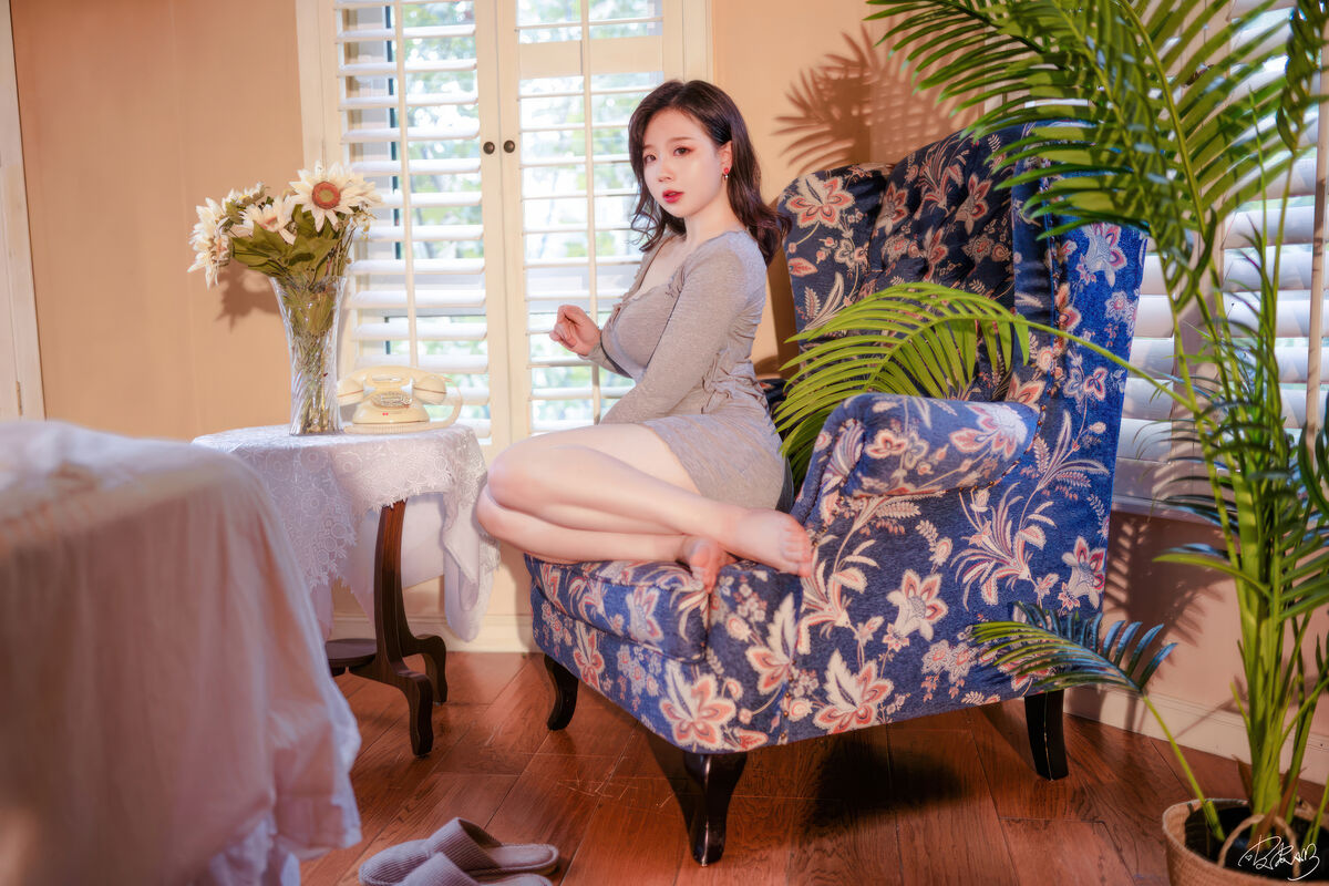 Coser@Pippi Milk Is Cute - Landlady (51P) Coser@Pippi Milk Is Cute - Landlady (51P)