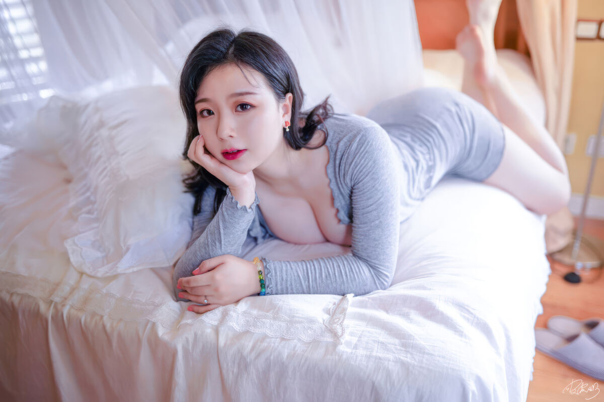 Coser@Pippi Milk Is Cute - Landlady (51P) Coser@Pippi Milk Is Cute - Landlady (51P)