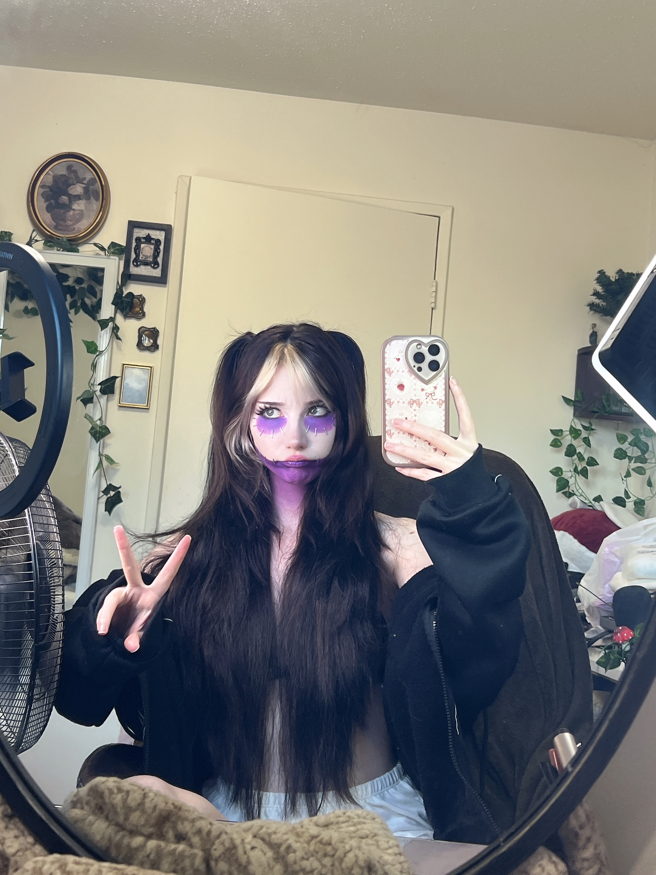 Danielle Mercedie - Dabi Danielle Mercedie - Dabi