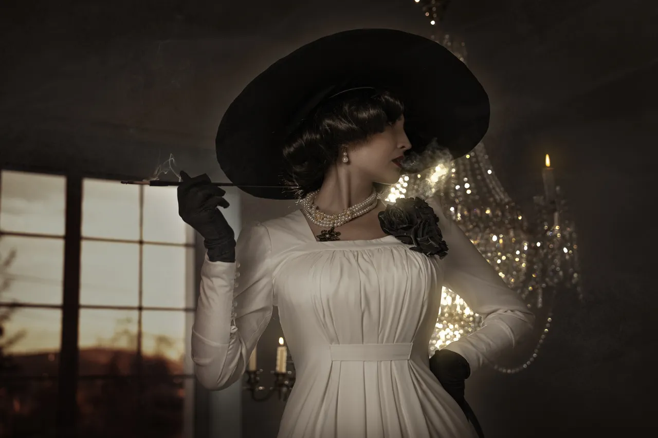 Gliese 581 - Lady Dimitrescu Gliese 581 - Lady Dimitrescu