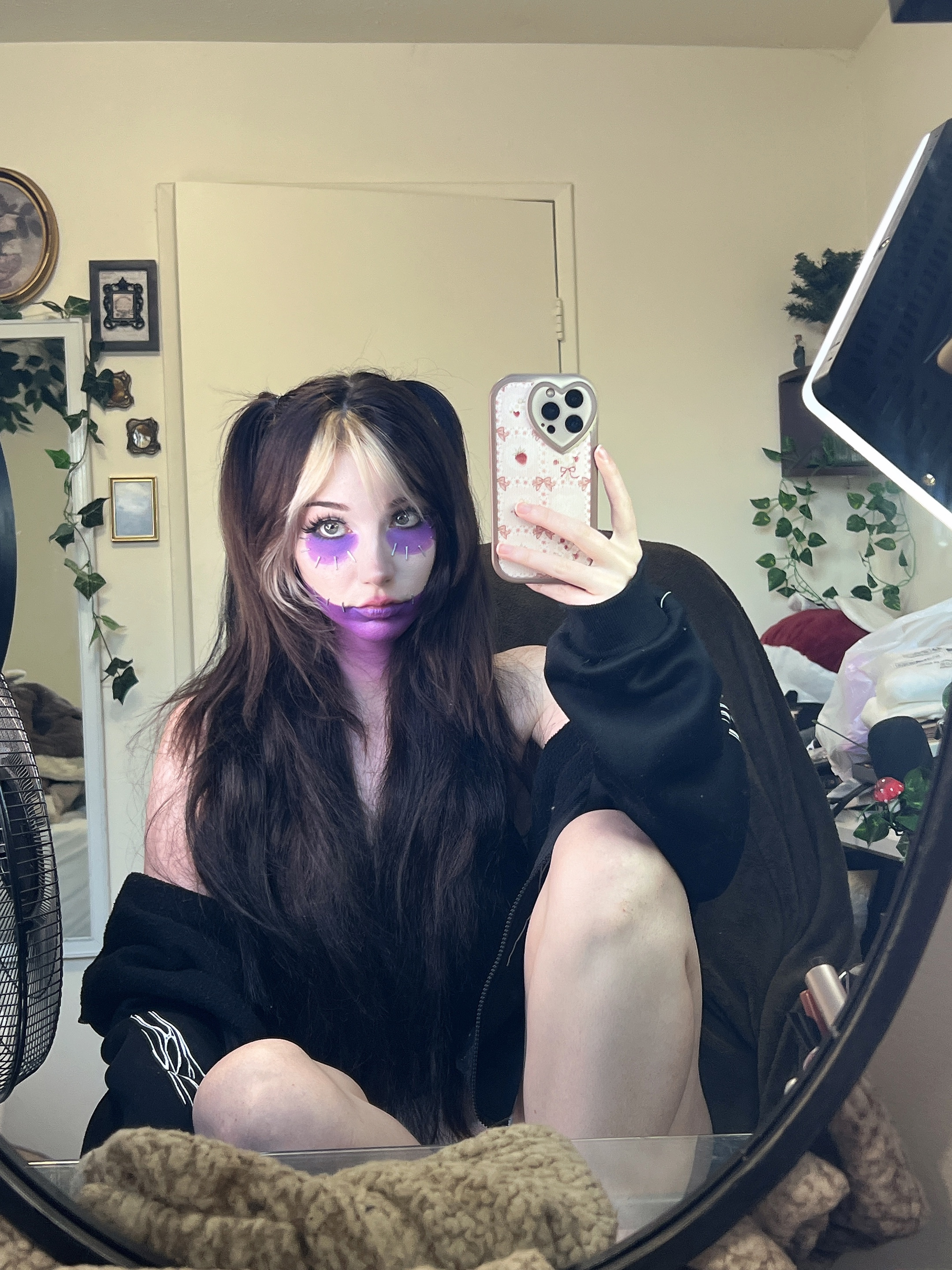 Danielle Mercedie - Dabi Danielle Mercedie - Dabi