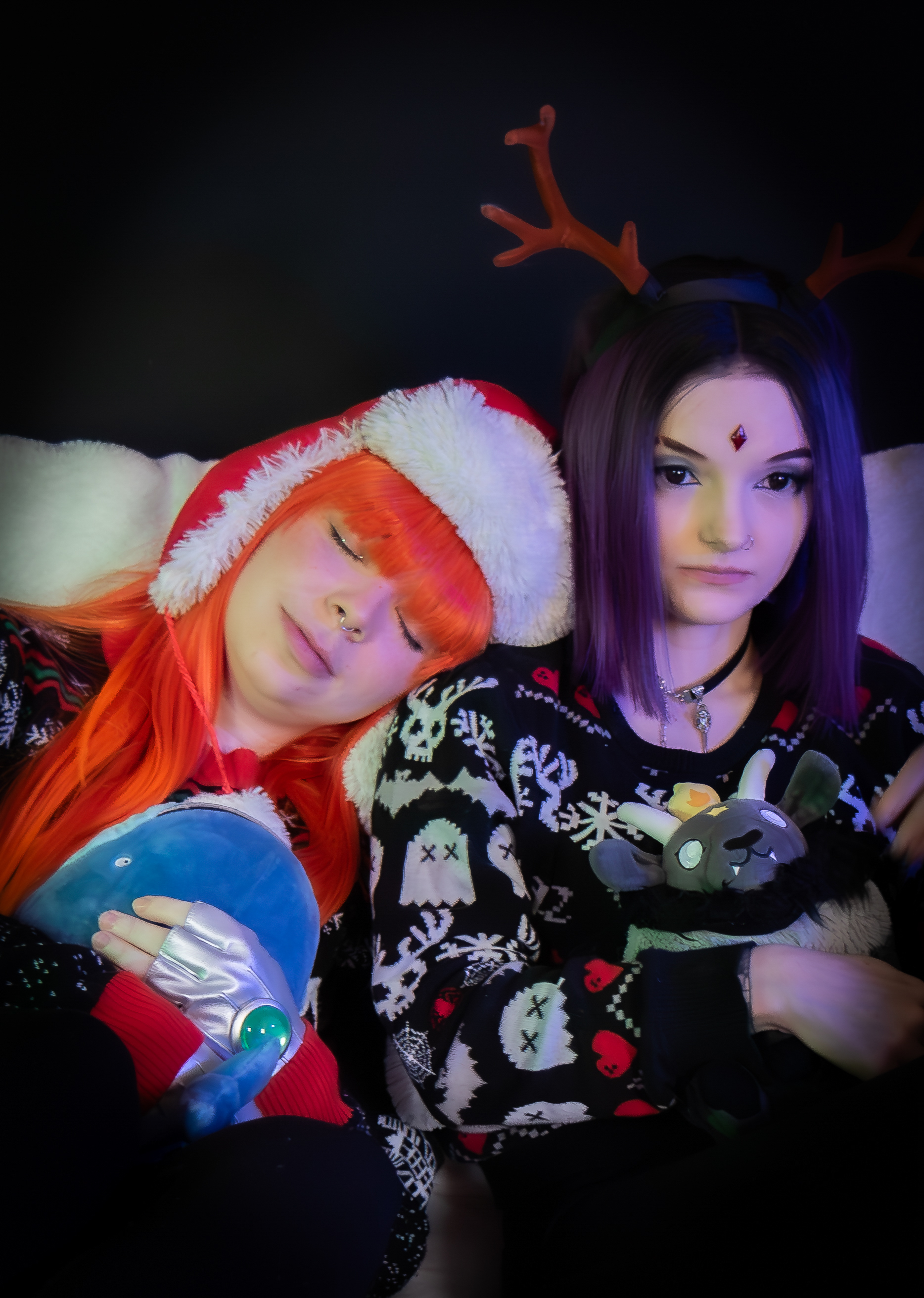 April Rose - Christmas Raven & Starfire April Rose - Christmas Raven & Starfire