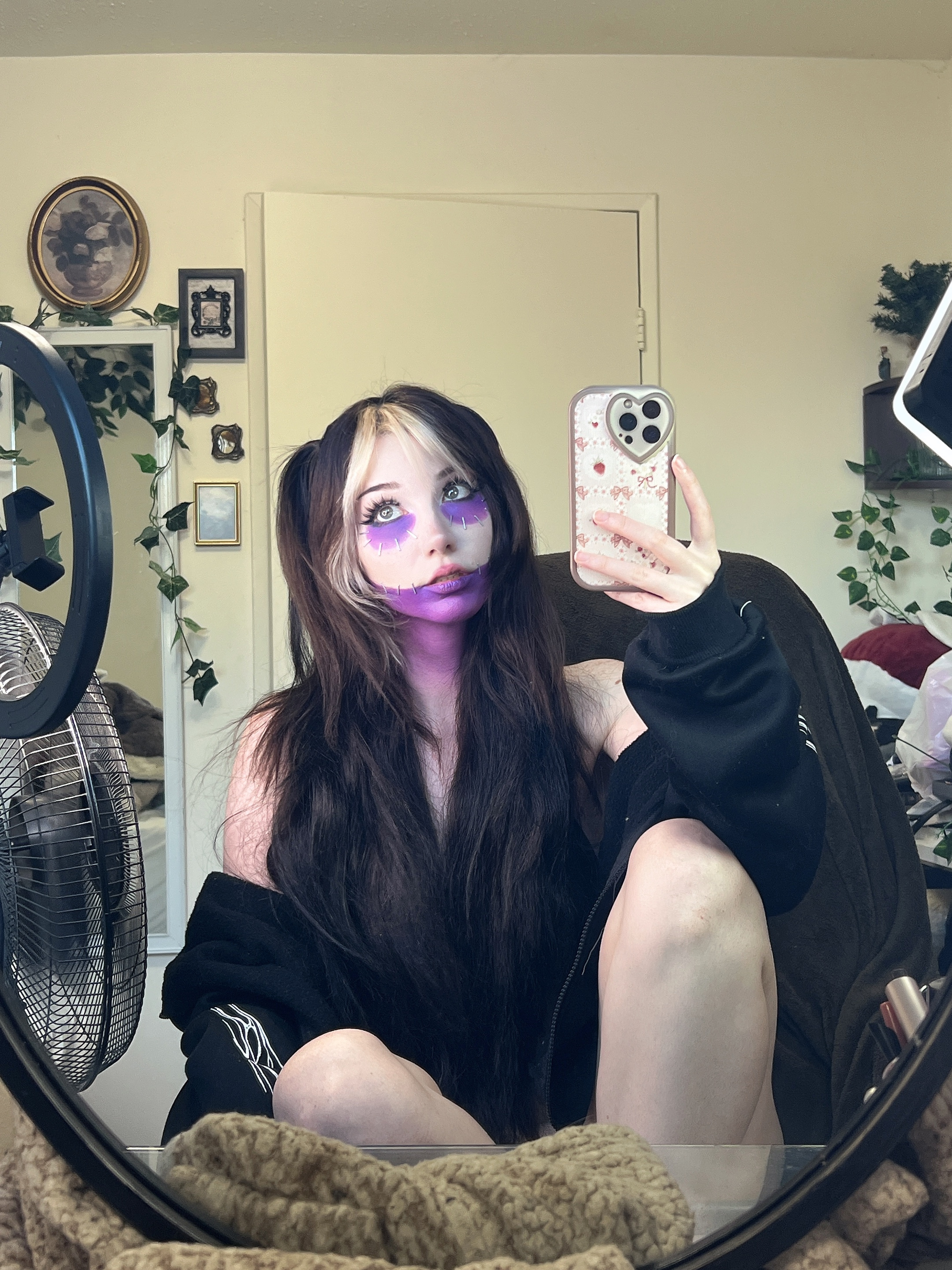 Danielle Mercedie - Dabi Danielle Mercedie - Dabi