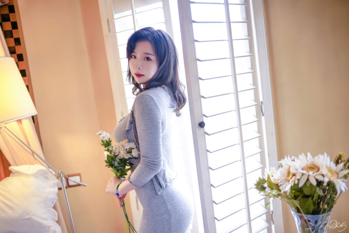 Coser@Pippi Milk Is Cute - Landlady (51P) Coser@Pippi Milk Is Cute - Landlady (51P)