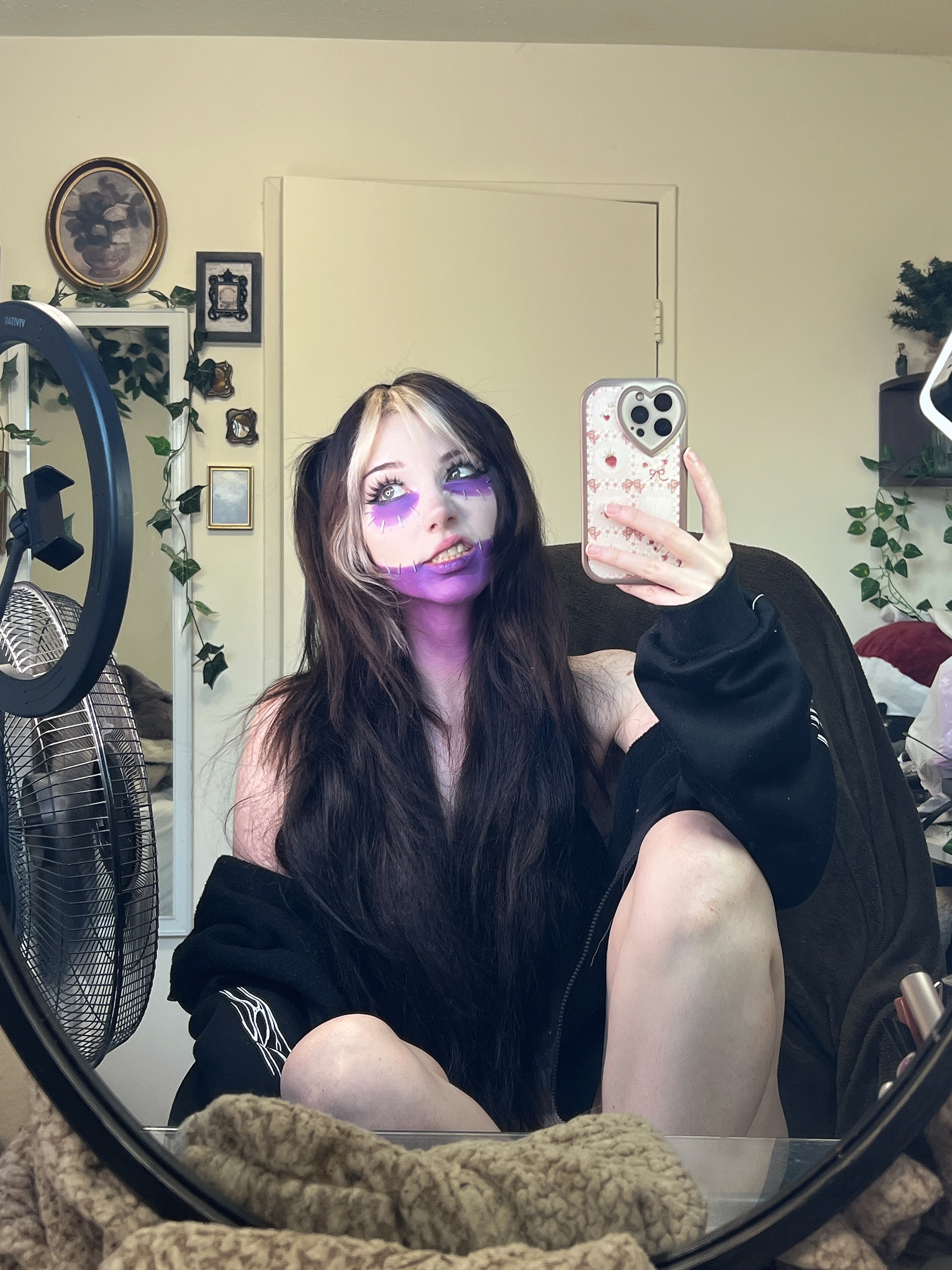 Danielle Mercedie - Dabi Danielle Mercedie - Dabi