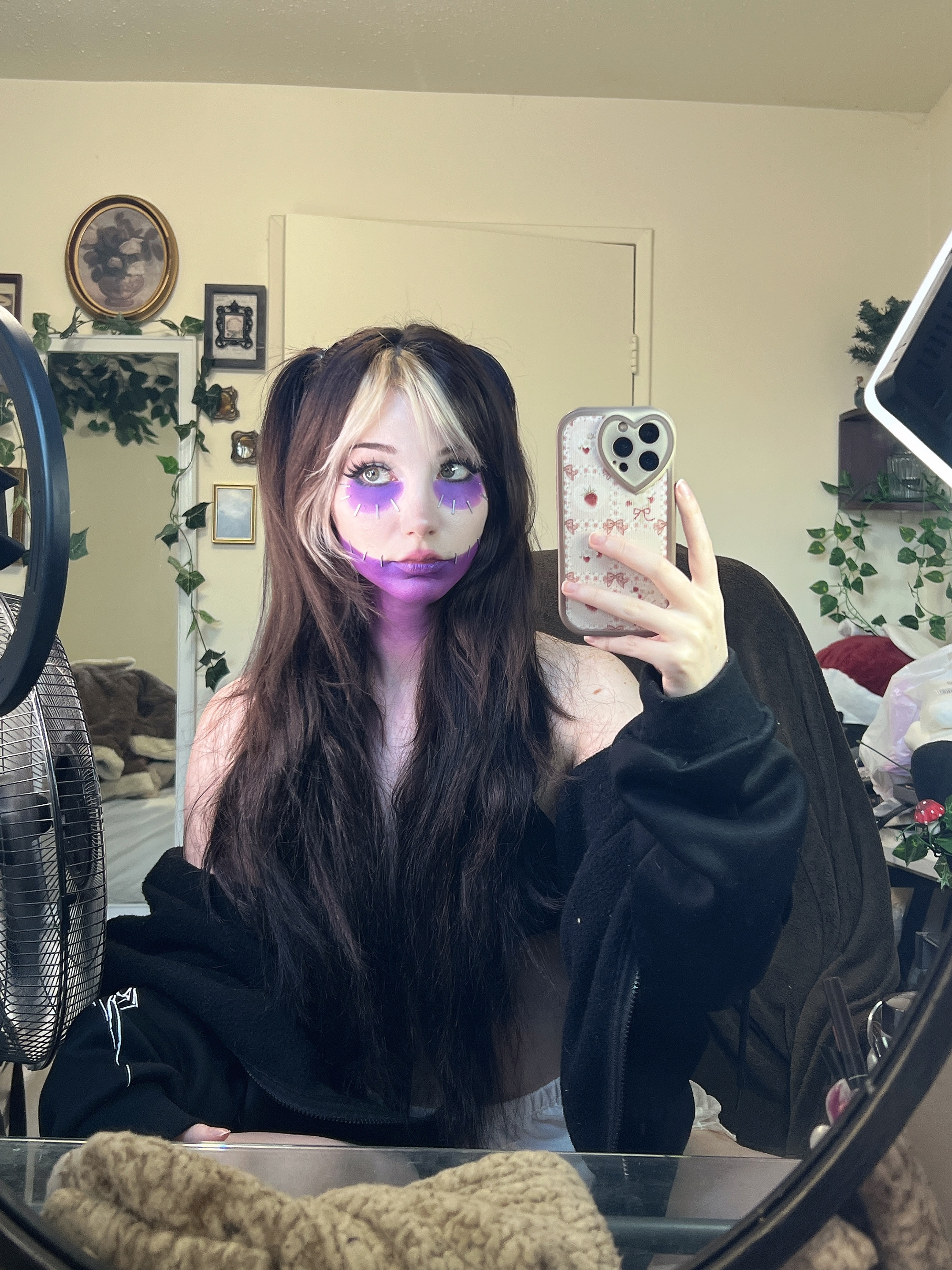 Danielle Mercedie - Dabi Danielle Mercedie - Dabi