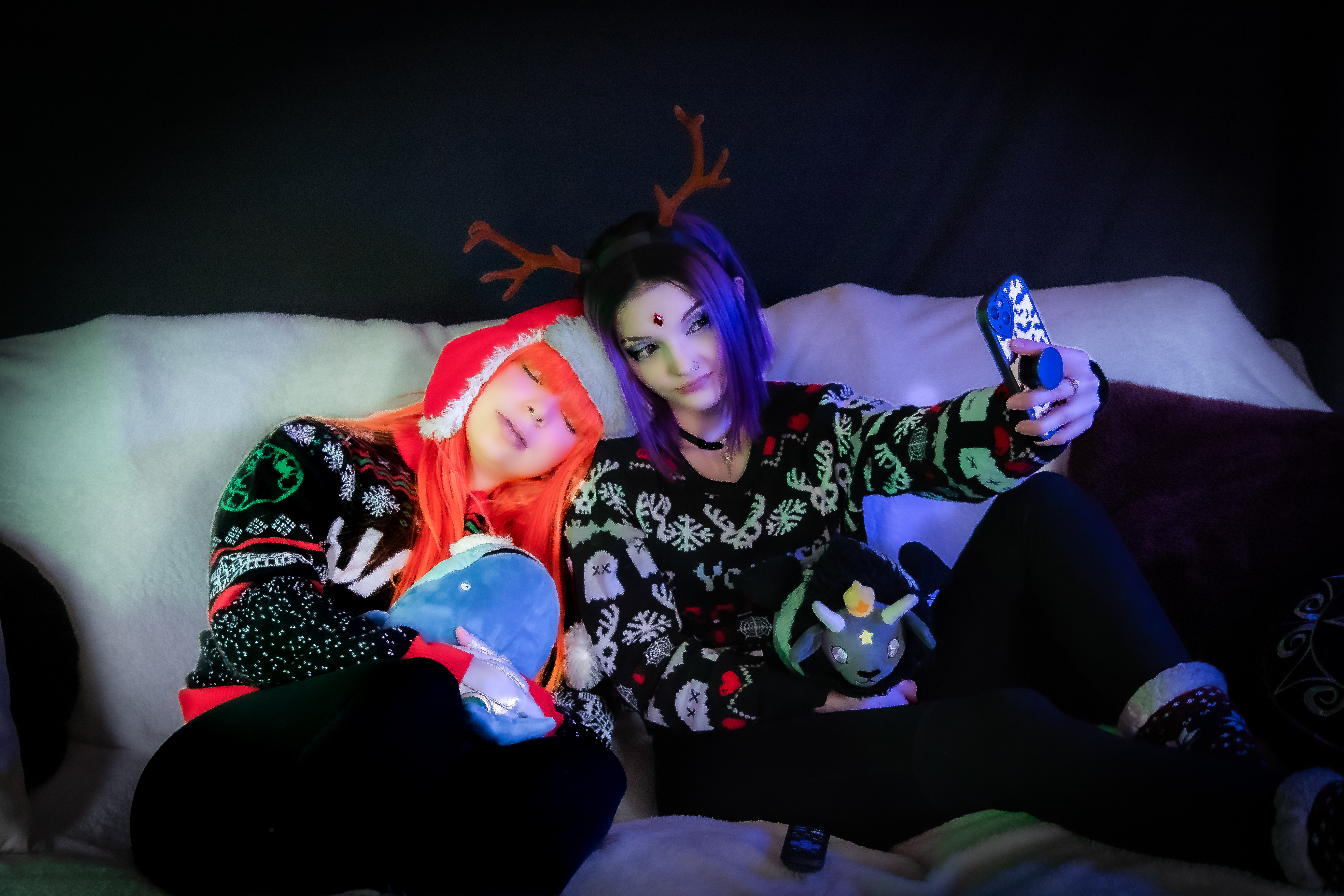 April Rose - Christmas Raven & Starfire April Rose - Christmas Raven & Starfire