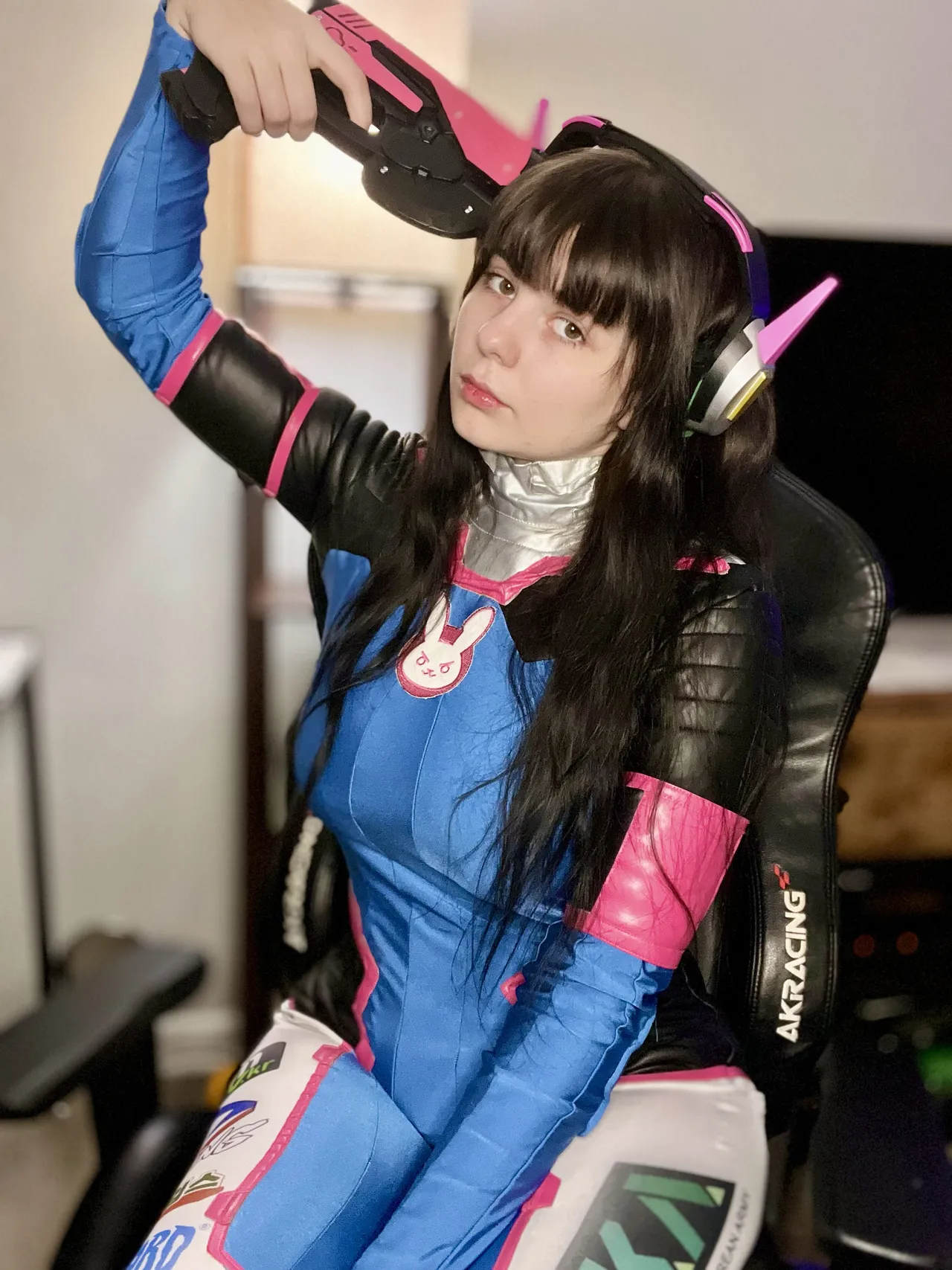 Maniac Megan - D.Va Maniac Megan - D.Va