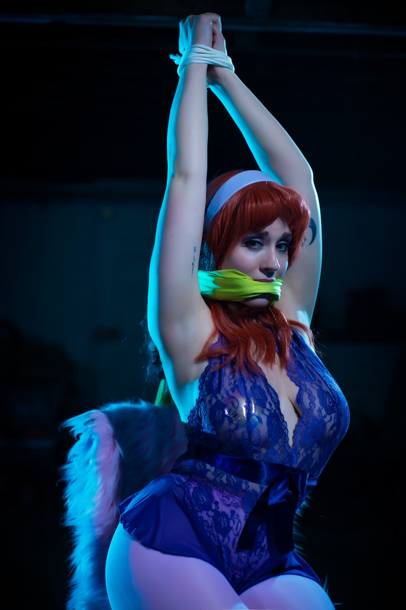 Samurai Jill – Daphne Samurai Jill – Daphne