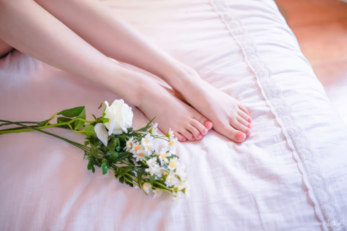 Coser@Pippi Milk Is Cute - Landlady (51P) Coser@Pippi Milk Is Cute - Landlady (51P)