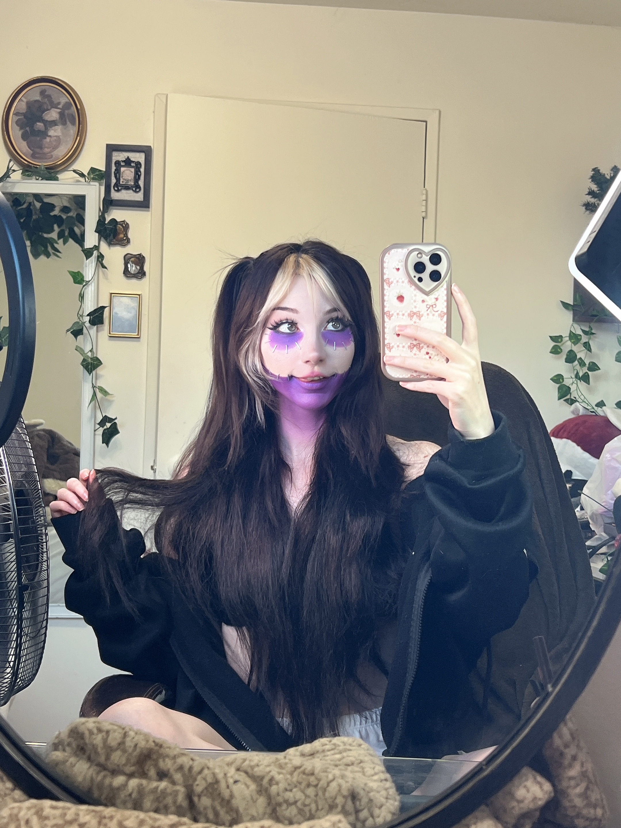 Danielle Mercedie - Dabi Danielle Mercedie - Dabi