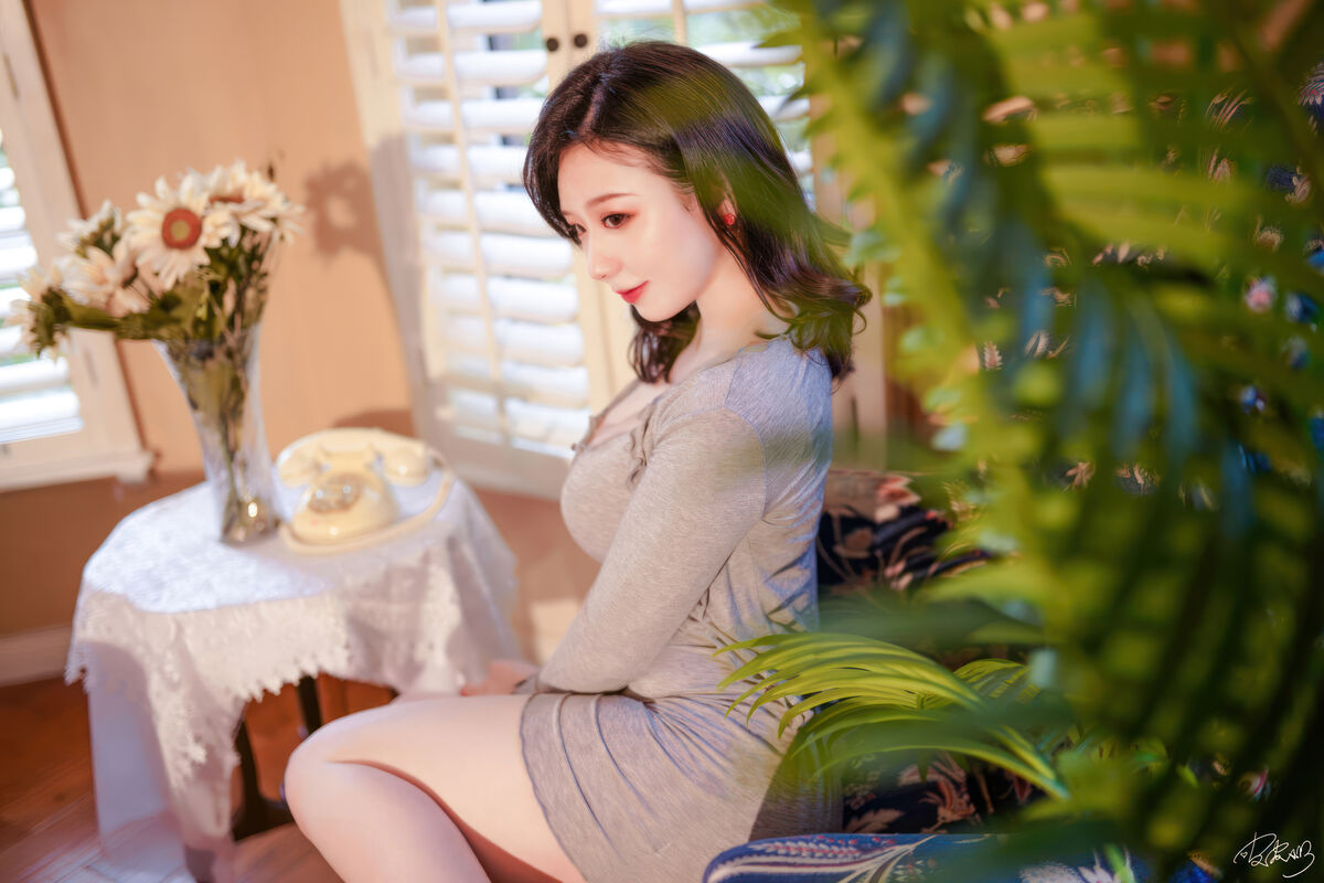 Coser@Pippi Milk Is Cute - Landlady (51P) Coser@Pippi Milk Is Cute - Landlady (51P)