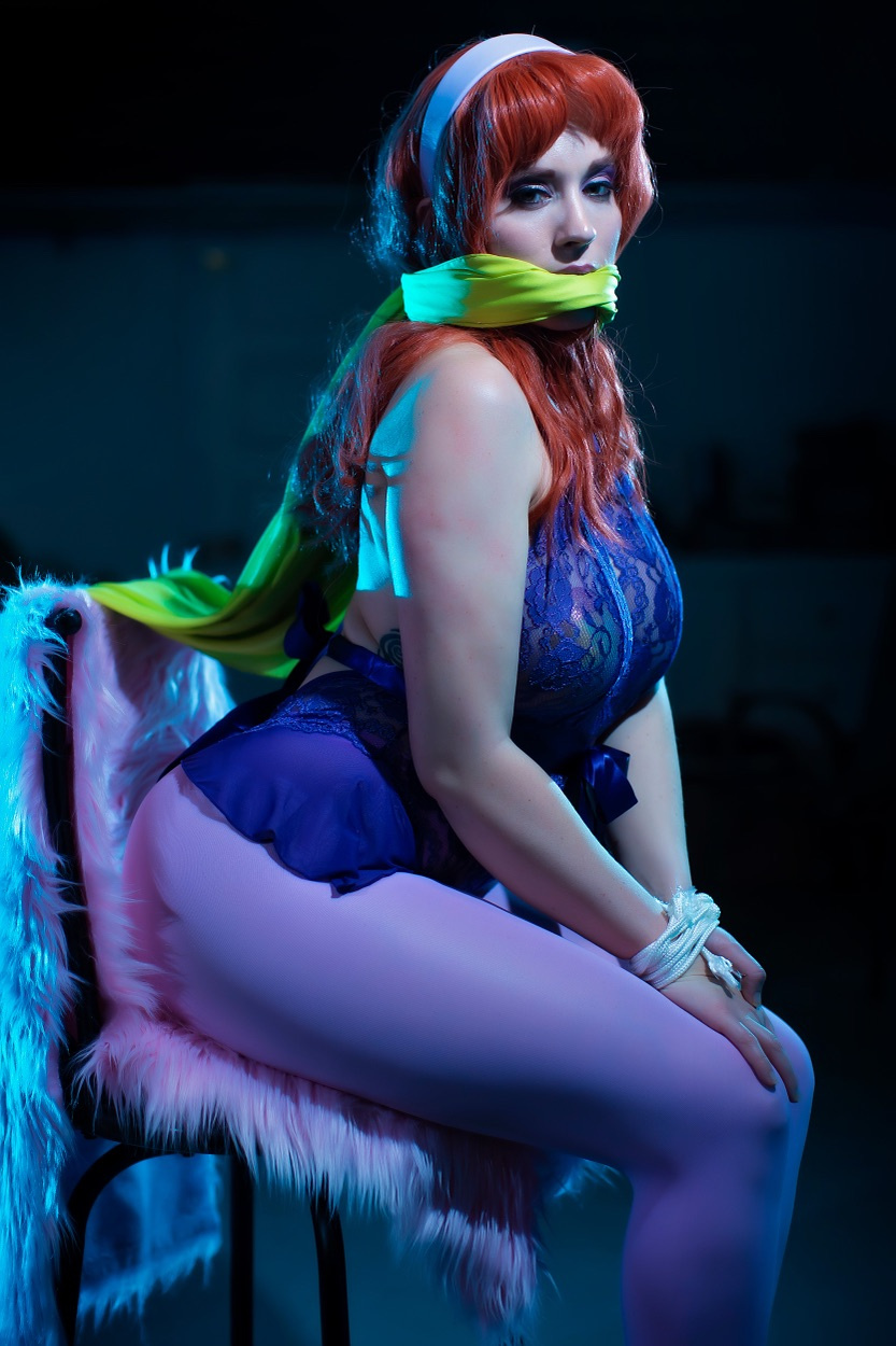 Samurai Jill – Daphne Samurai Jill – Daphne