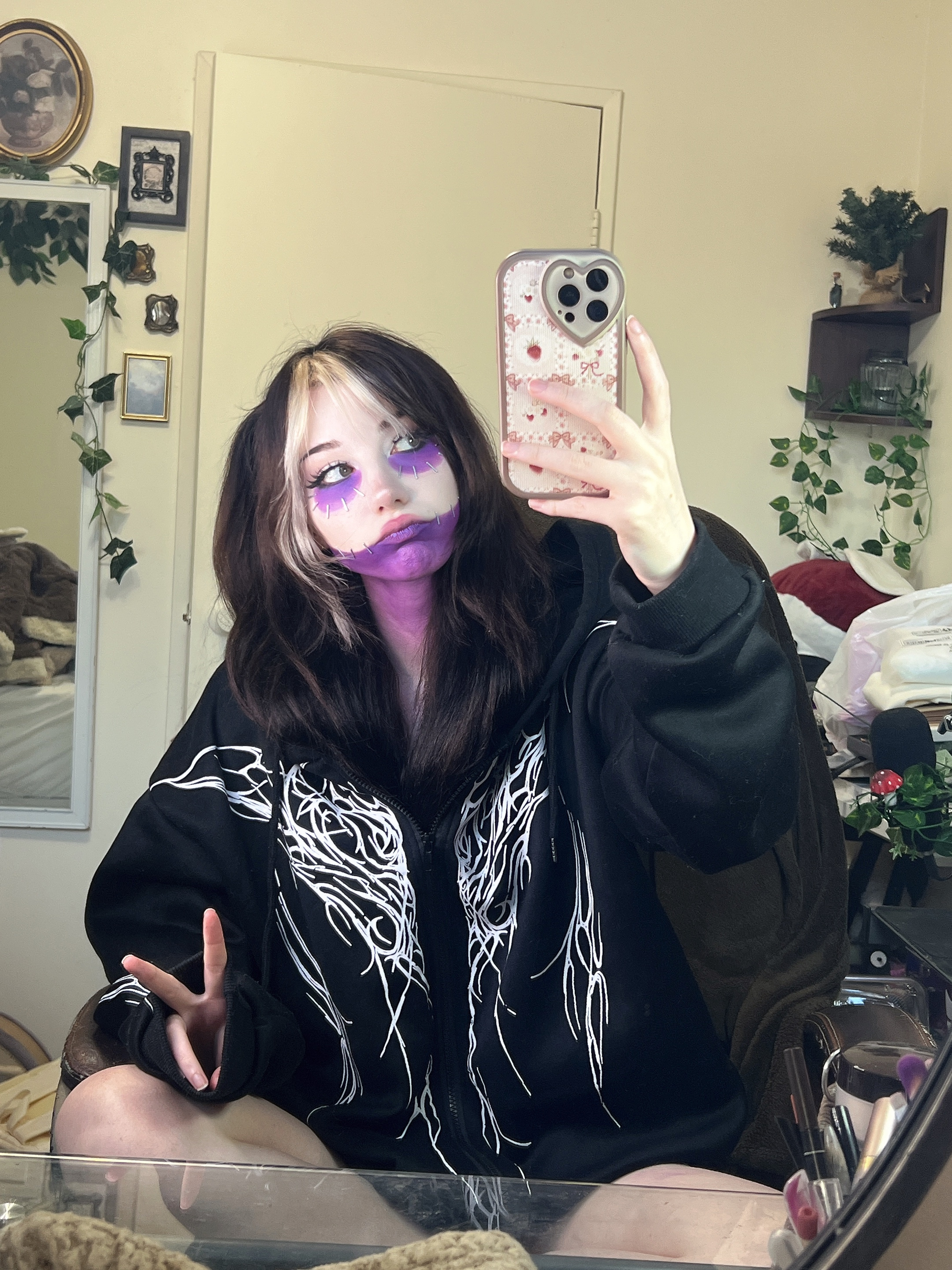 Danielle Mercedie - Dabi Danielle Mercedie - Dabi