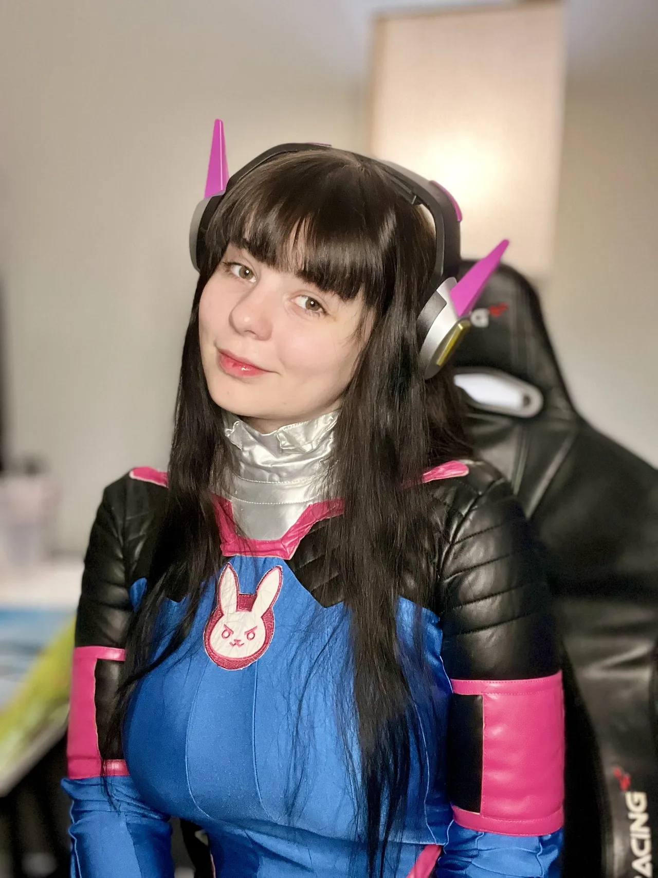 Maniac Megan - D.Va Maniac Megan - D.Va