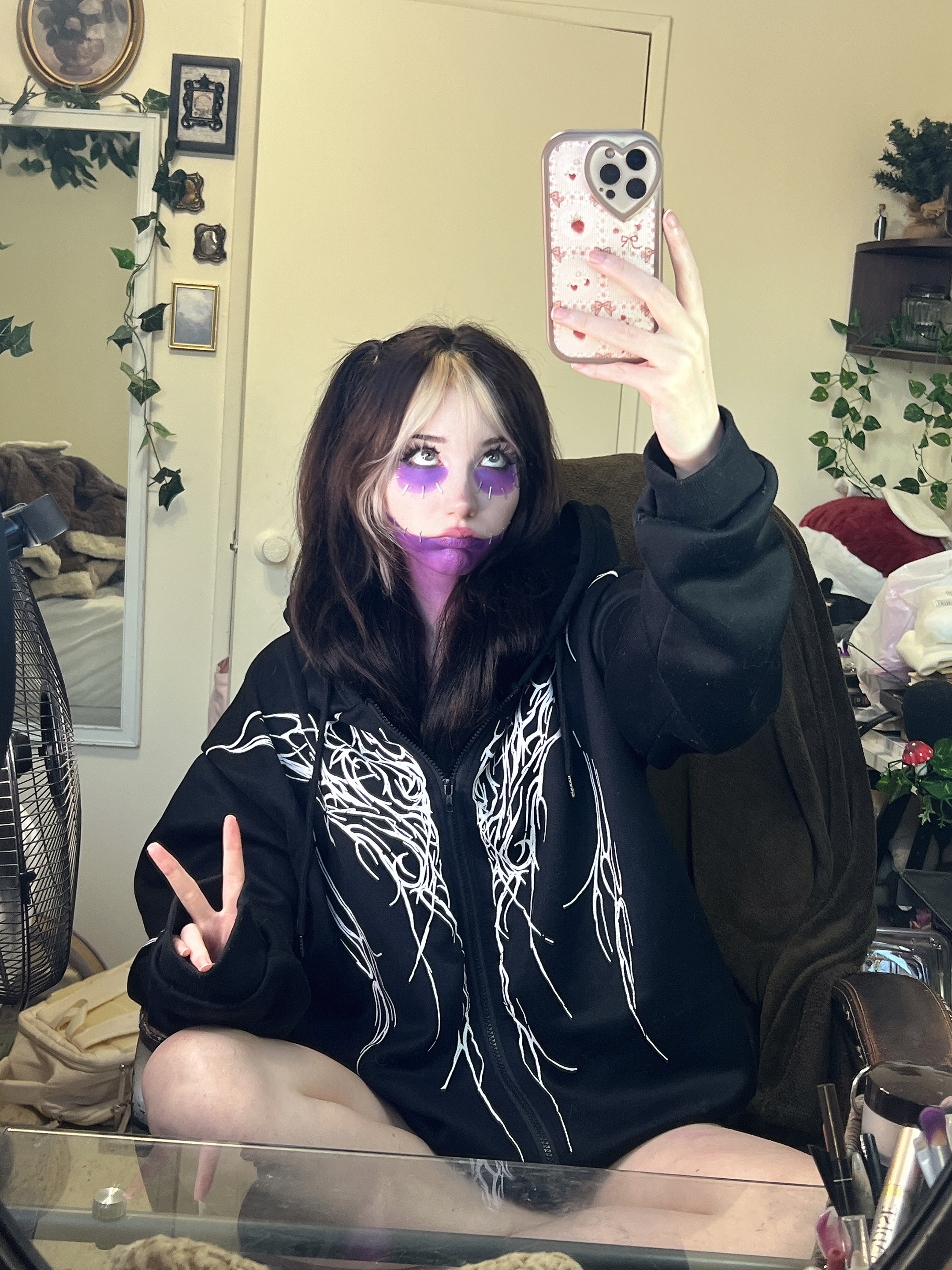 Danielle Mercedie - Dabi Danielle Mercedie - Dabi