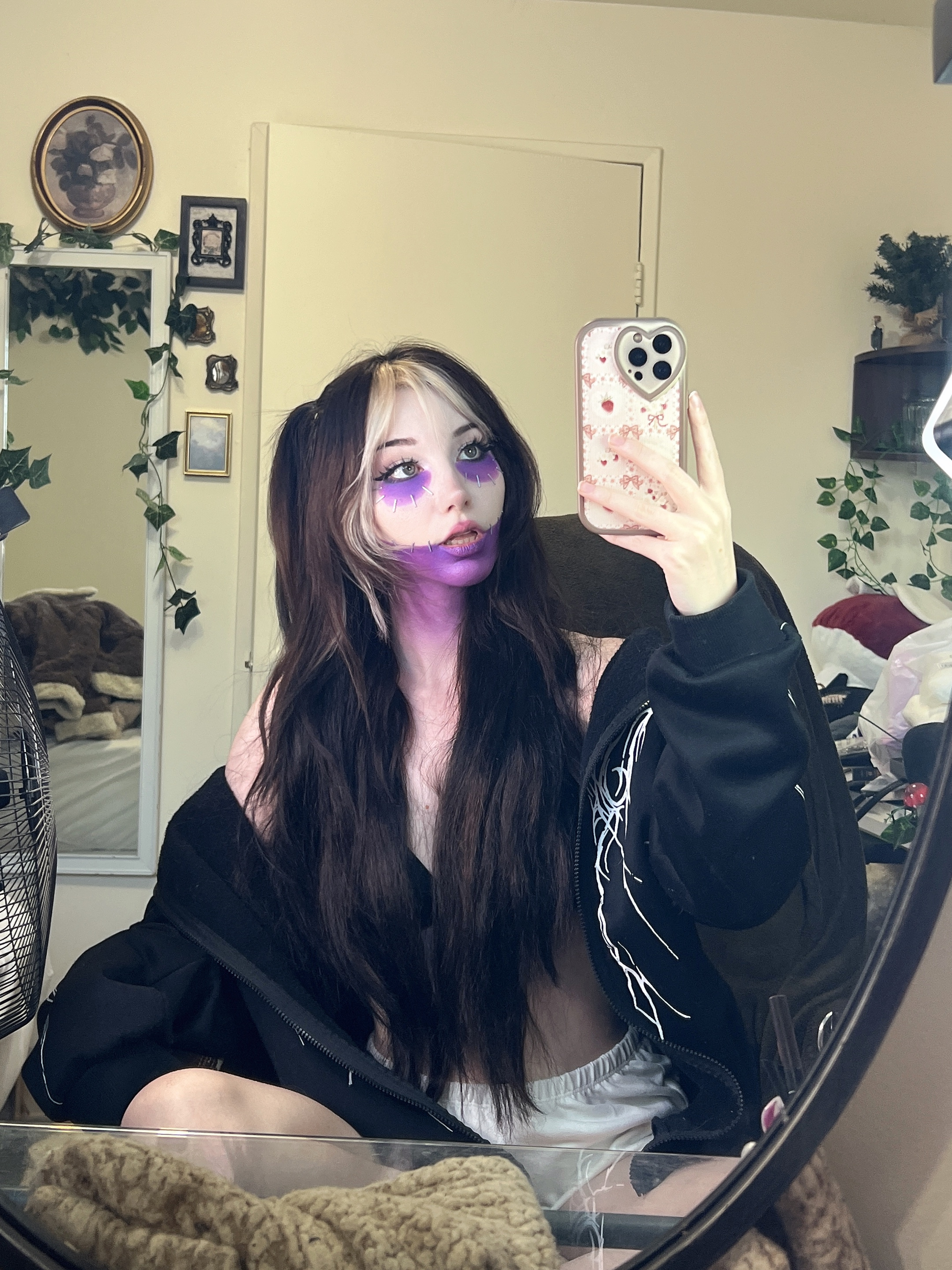 Danielle Mercedie - Dabi Danielle Mercedie - Dabi