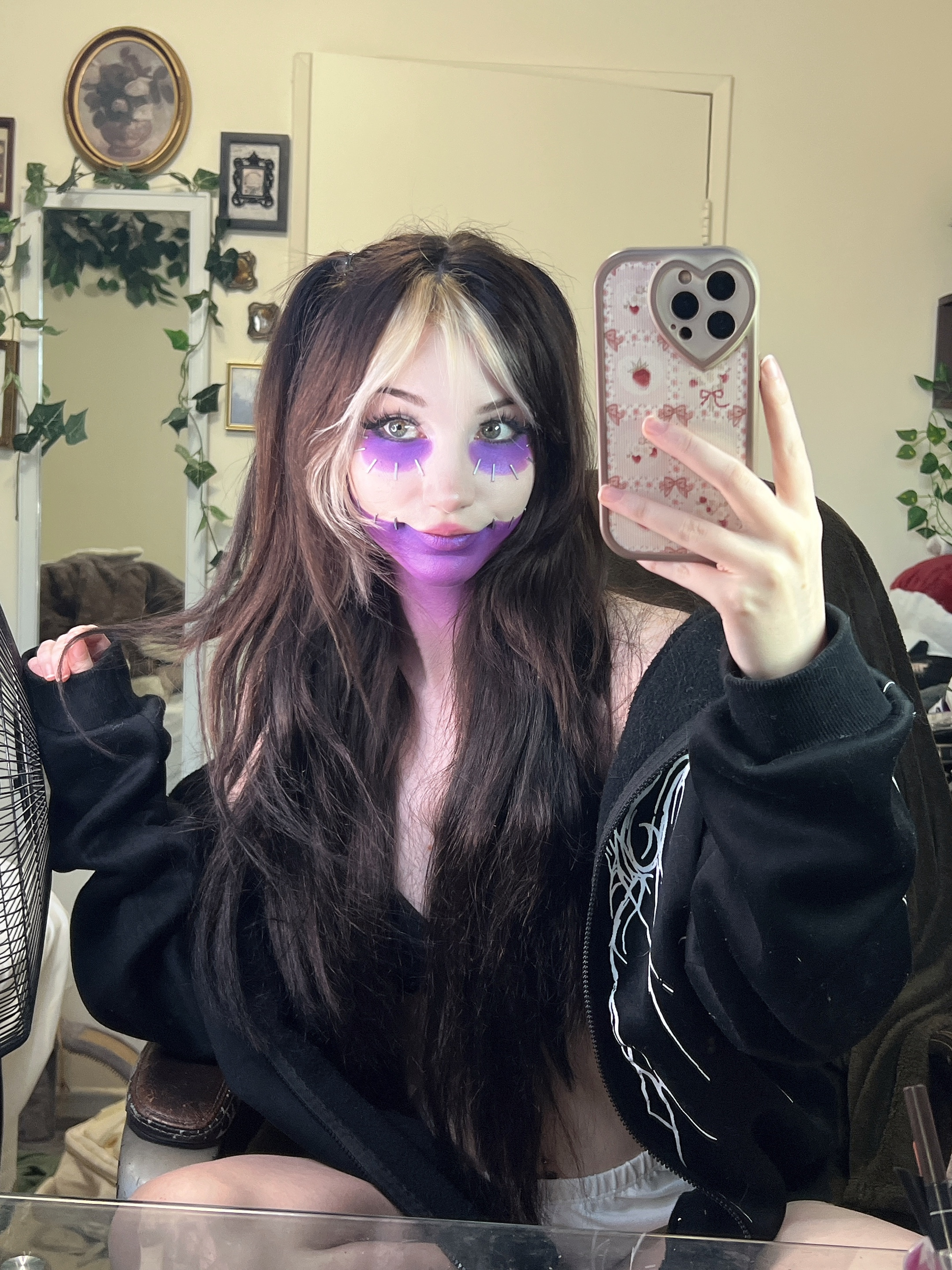 Danielle Mercedie - Dabi Danielle Mercedie - Dabi