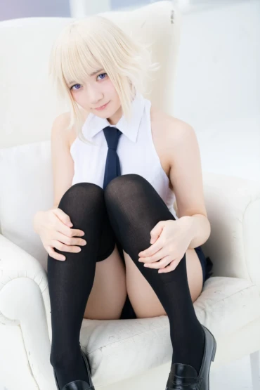 Lapin Angelia - Jeanne D'arc 2 Lapin Angelia - Jeanne D