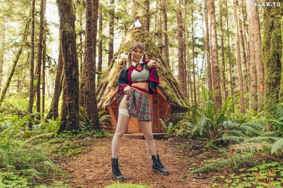 Sara Underwood Cosplay Sara Underwood Cosplay