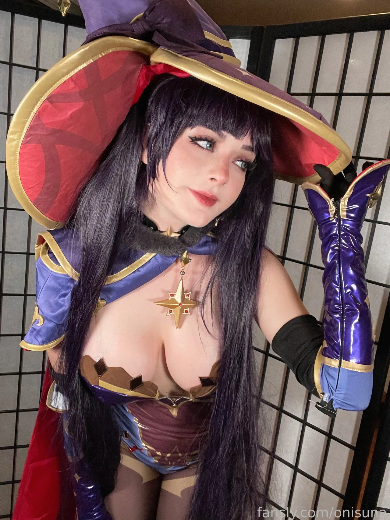 Onisuna - Mona Onisuna - Mona