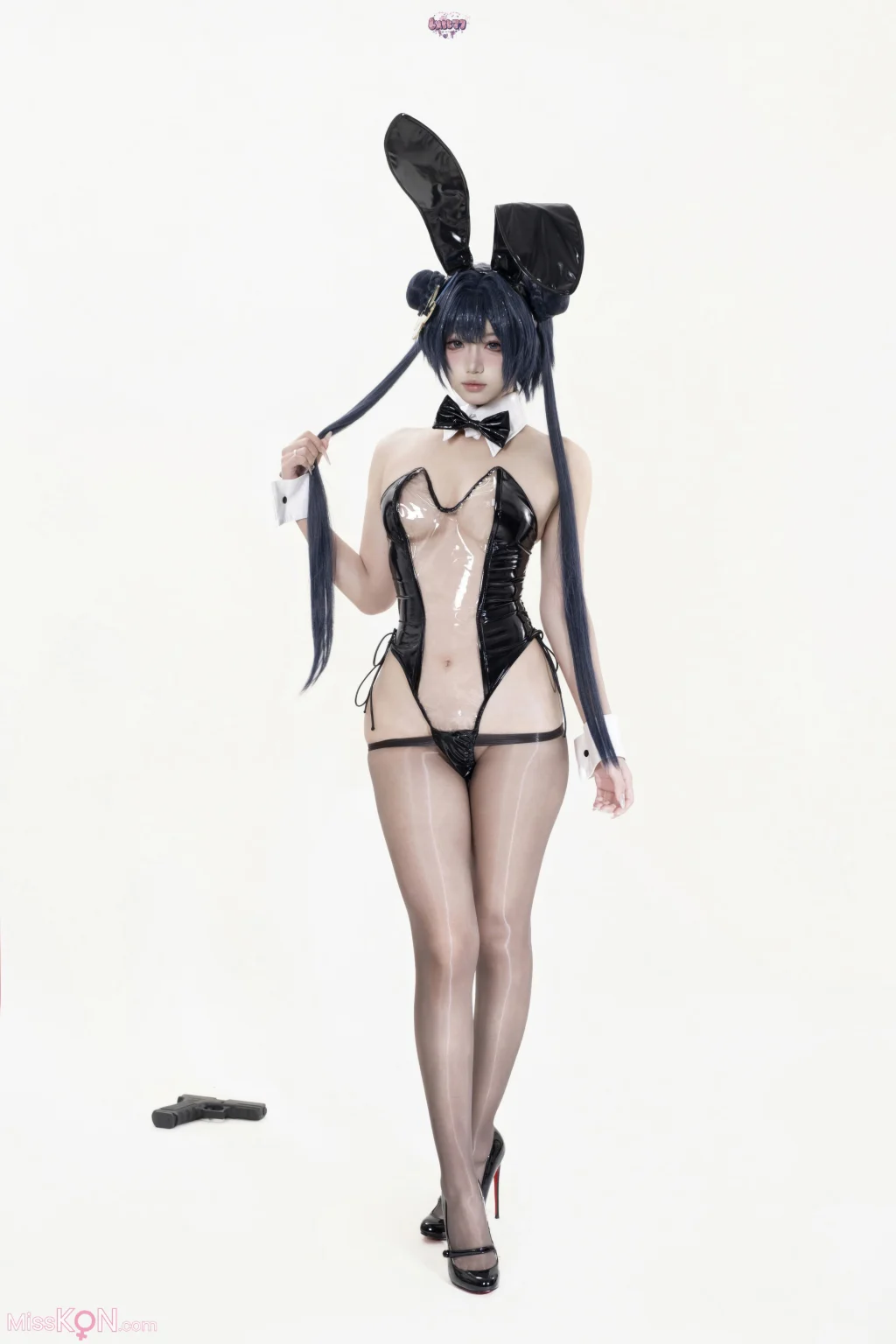 Coser@ Qiqi Be Good: Azure Archive Bunny Girl (26 photos) Coser@ Qiqi Be Good: Azure Archive Bunny Girl (26 photos)