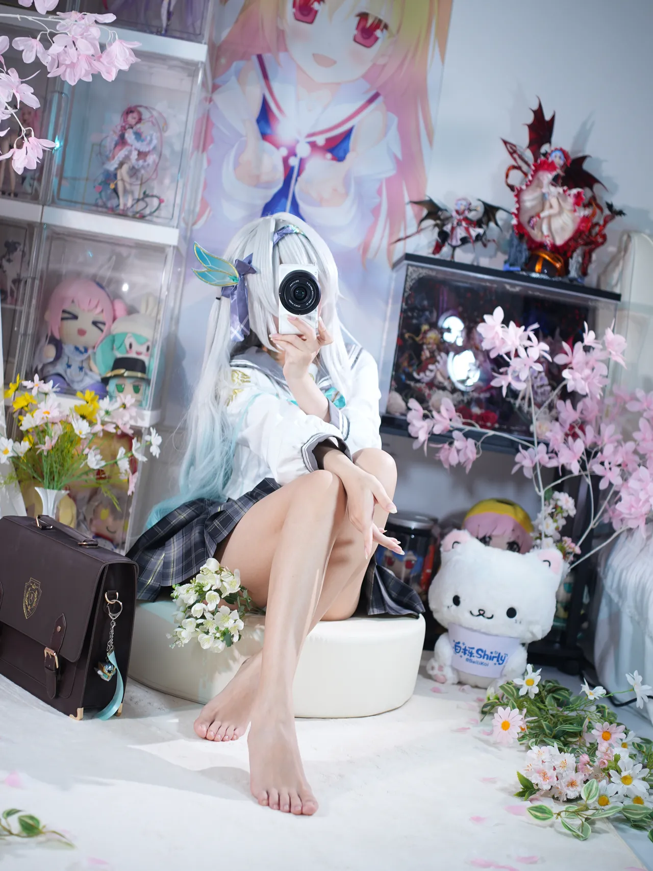 Shirly - Flowing Firefly Spring Gift (Honkai: Star Rail) Shirly - Flowing Firefly Spring Gift (Honkai: Star Rail)