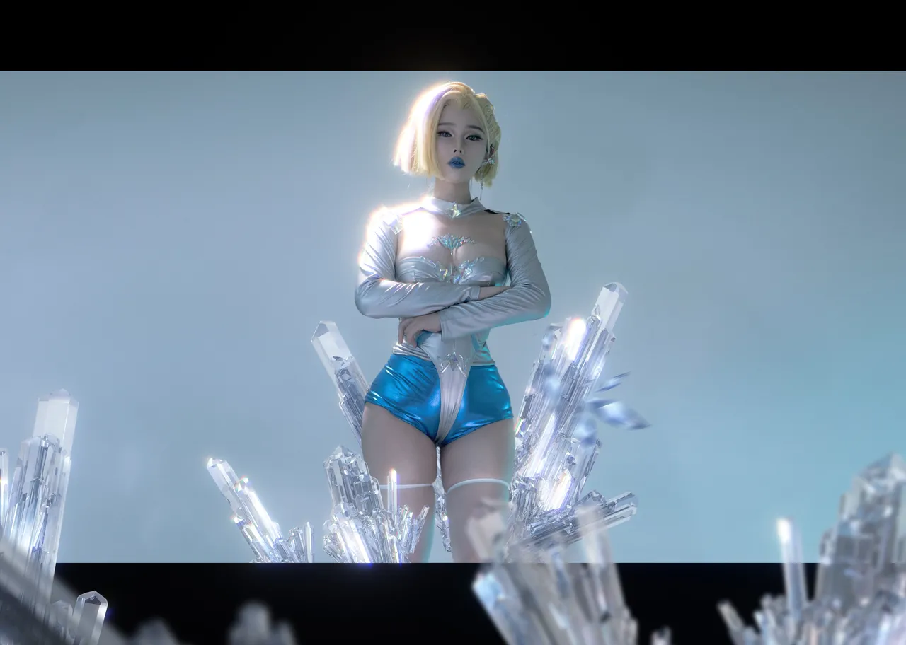 Coser@ Titi alloy: White Queen Coser@ Titi alloy: White Queen