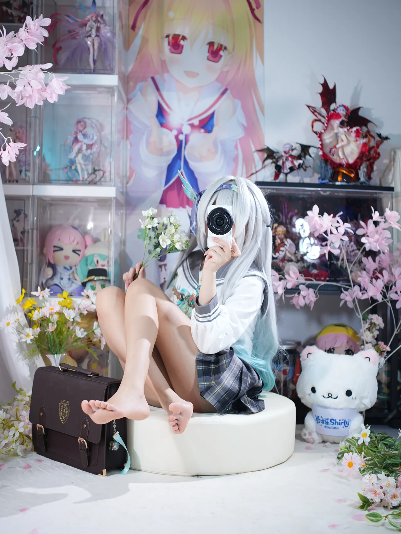 Shirly - Flowing Firefly Spring Gift (Honkai: Star Rail) Shirly - Flowing Firefly Spring Gift (Honkai: Star Rail)