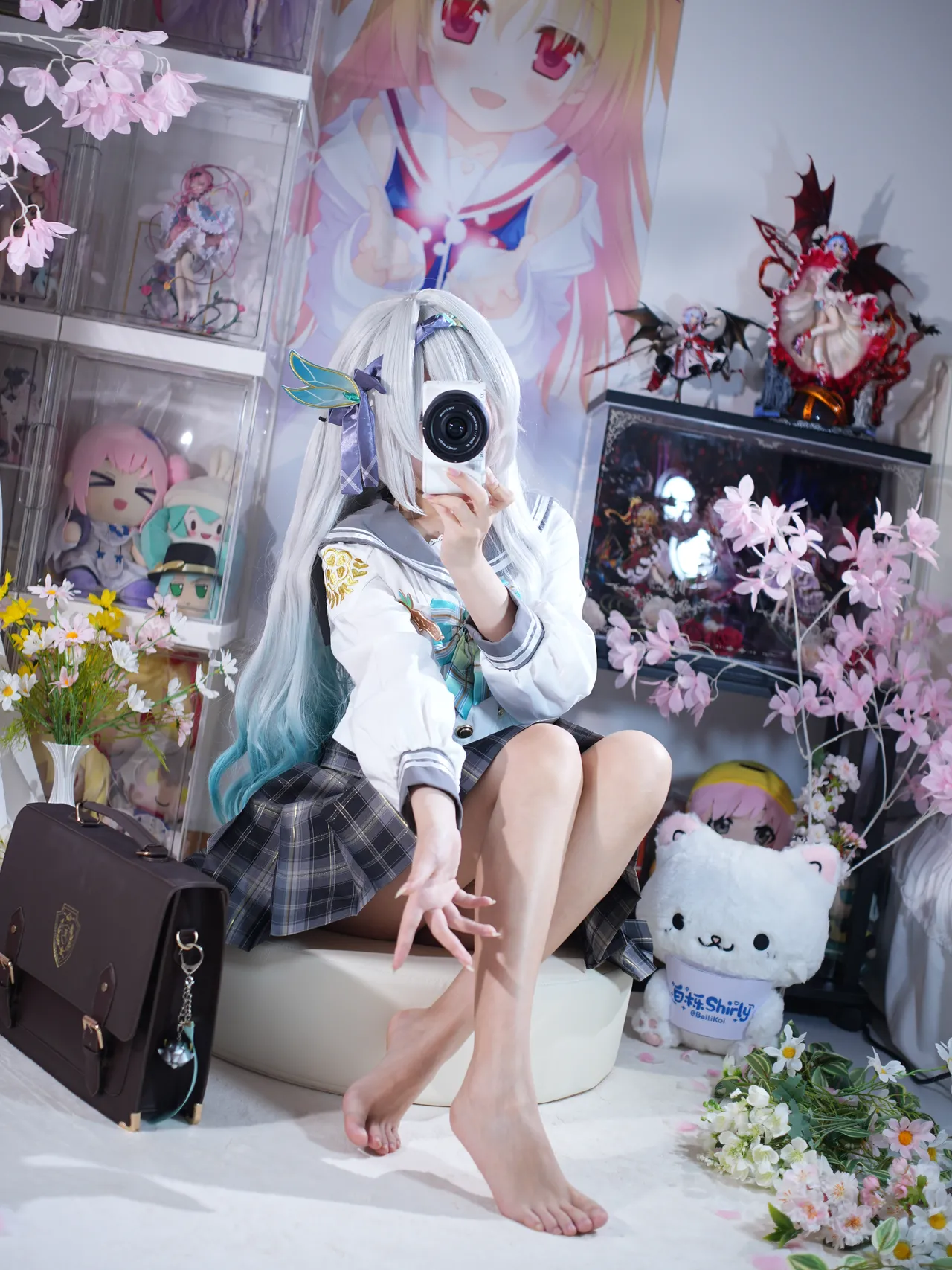 Shirly - Flowing Firefly Spring Gift (Honkai: Star Rail) Shirly - Flowing Firefly Spring Gift (Honkai: Star Rail)