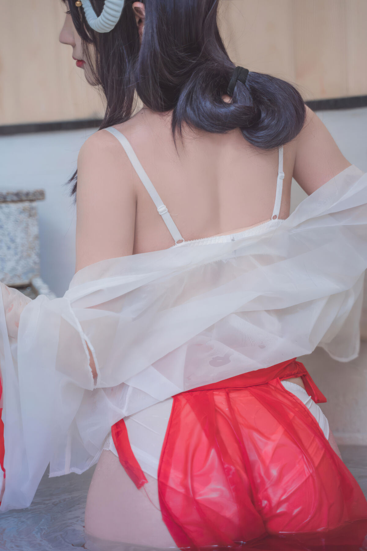 Coser@ Saionji Nanga - Transparent Miko (31P) Coser@ Saionji Nanga - Transparent Miko (31P)
