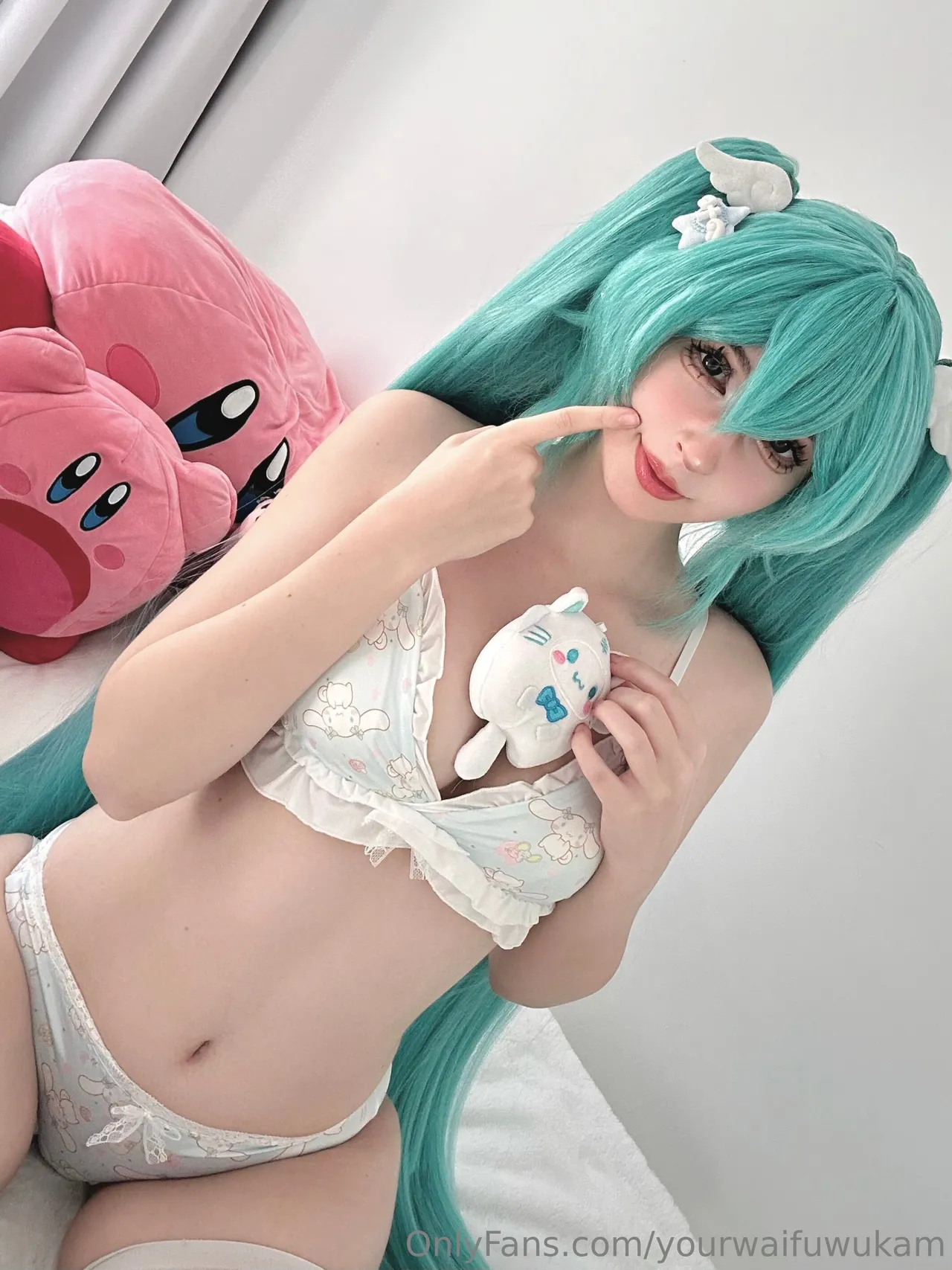 Your Waifu Wukam - Miku Your Waifu Wukam - Miku