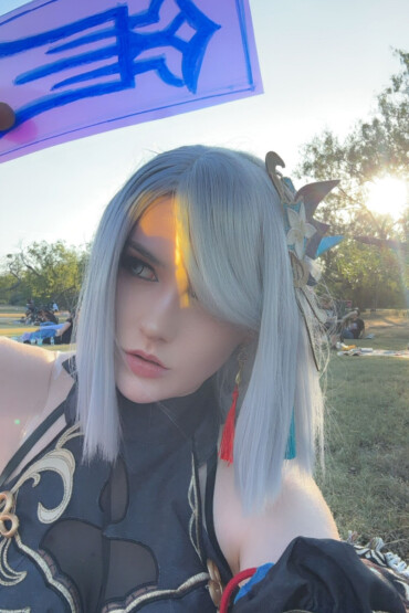 LUX - Shenhe 7 LUX - Shenhe