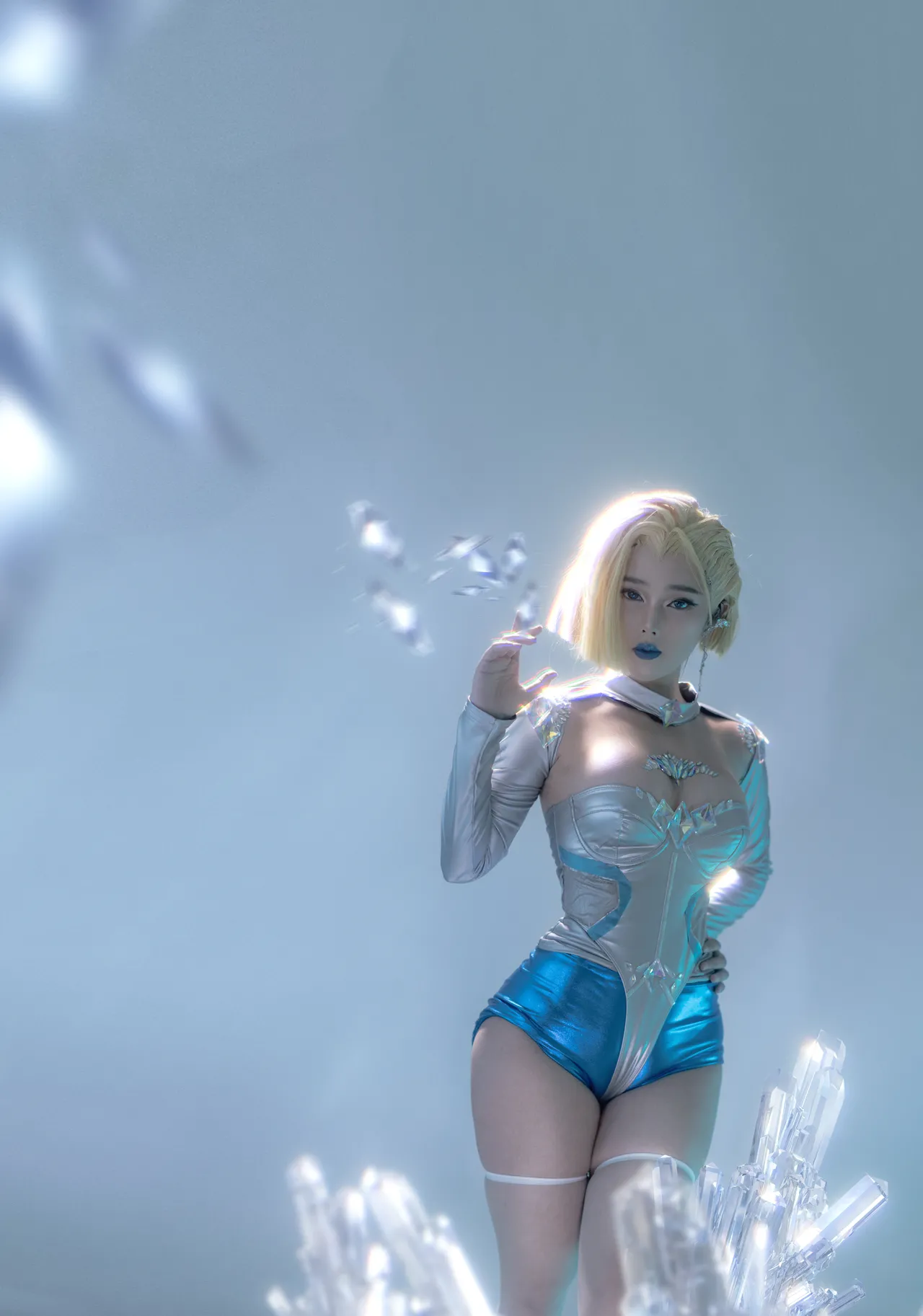 Coser@ Titi alloy: White Queen Coser@ Titi alloy: White Queen