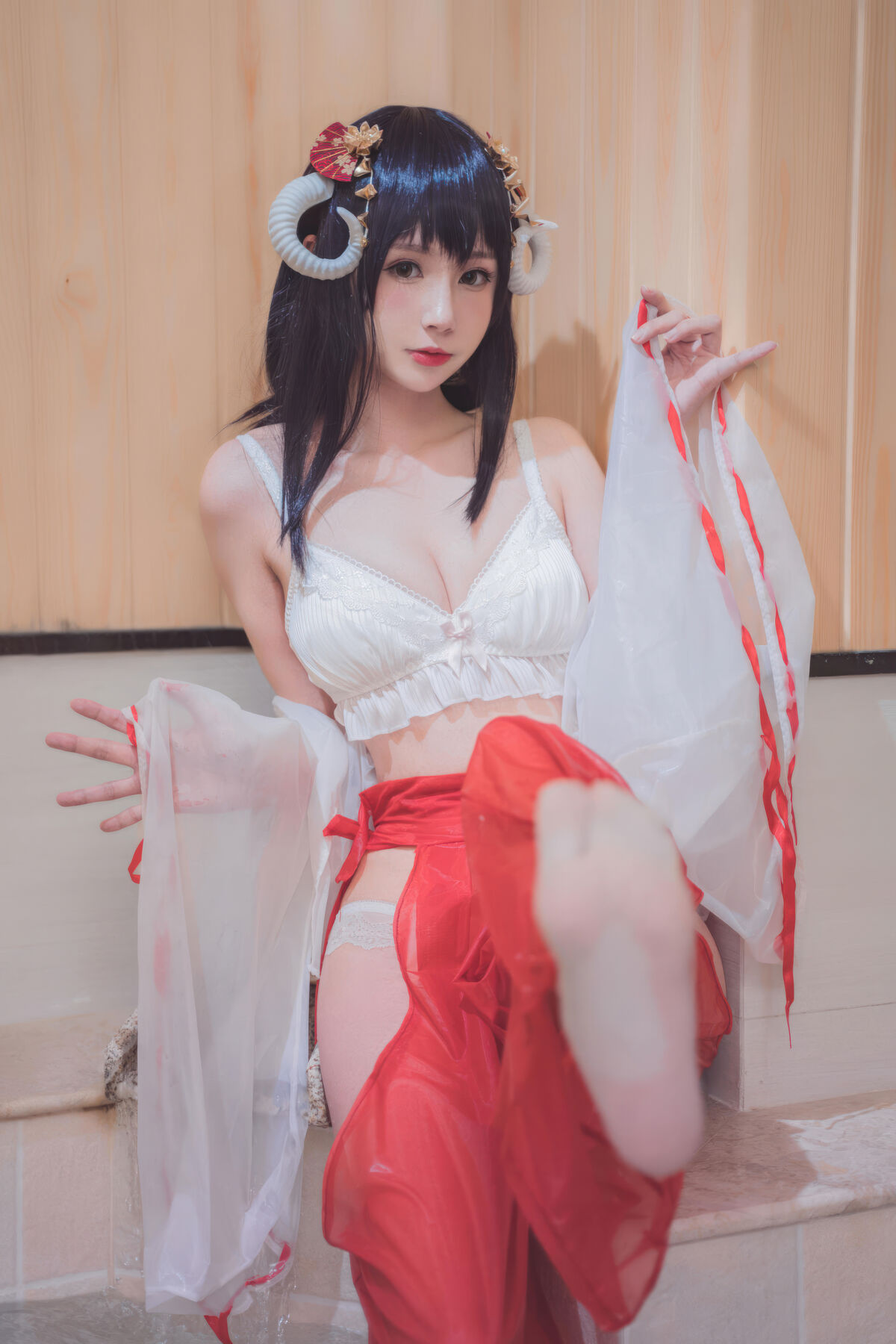 Coser@ Saionji Nanga - Transparent Miko (31P) Coser@ Saionji Nanga - Transparent Miko (31P)