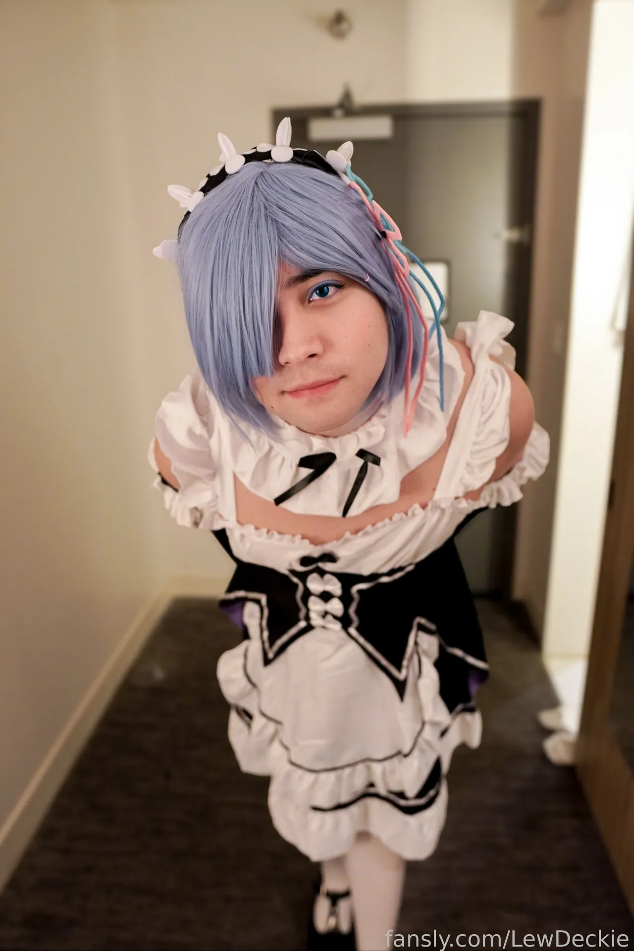 LewDeckie - Rem LewDeckie - Rem