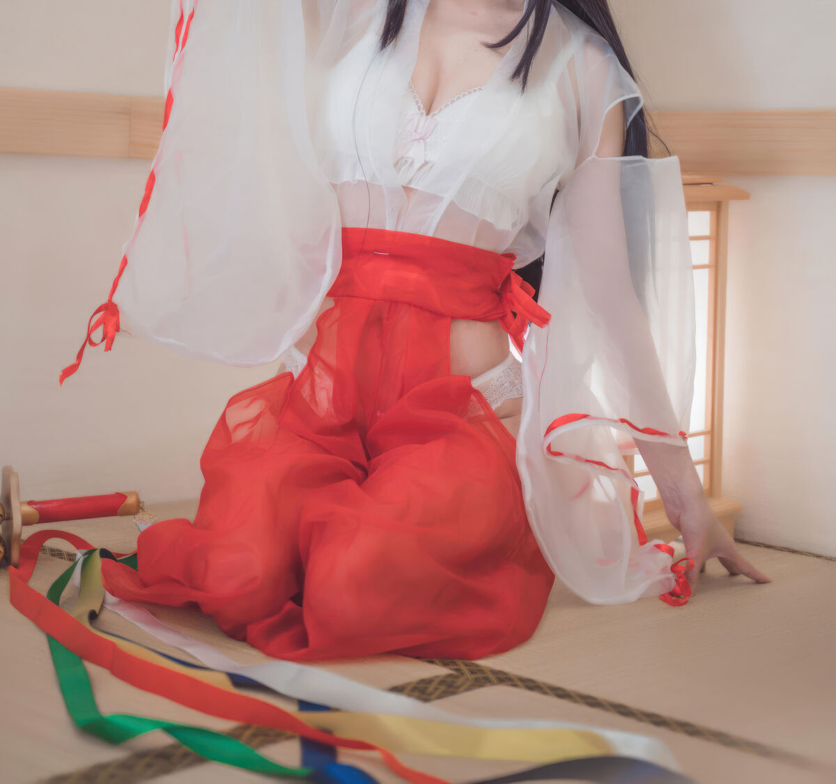 Coser@ Saionji Nanga - Transparent Miko (31P) Coser@ Saionji Nanga - Transparent Miko (31P)