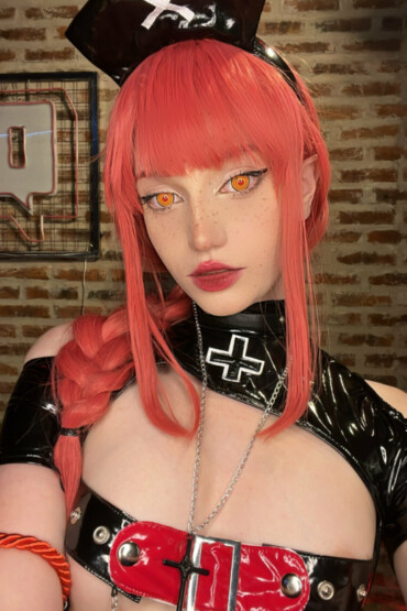 Moondays - Makima 1 Moondays - Makima