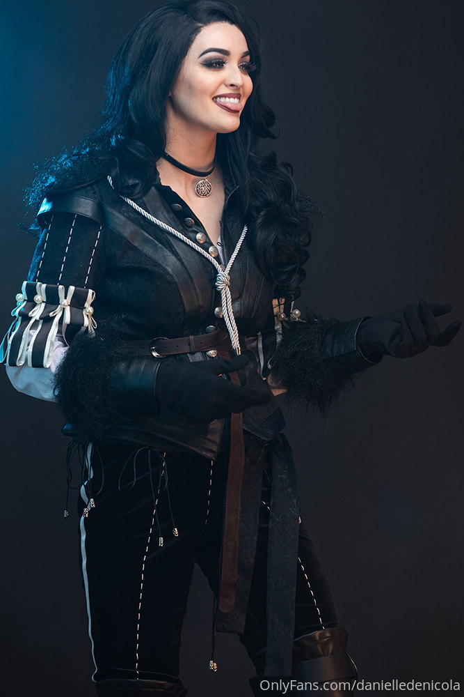 Danielle DeNicola - Yennefer Danielle DeNicola - Yennefer