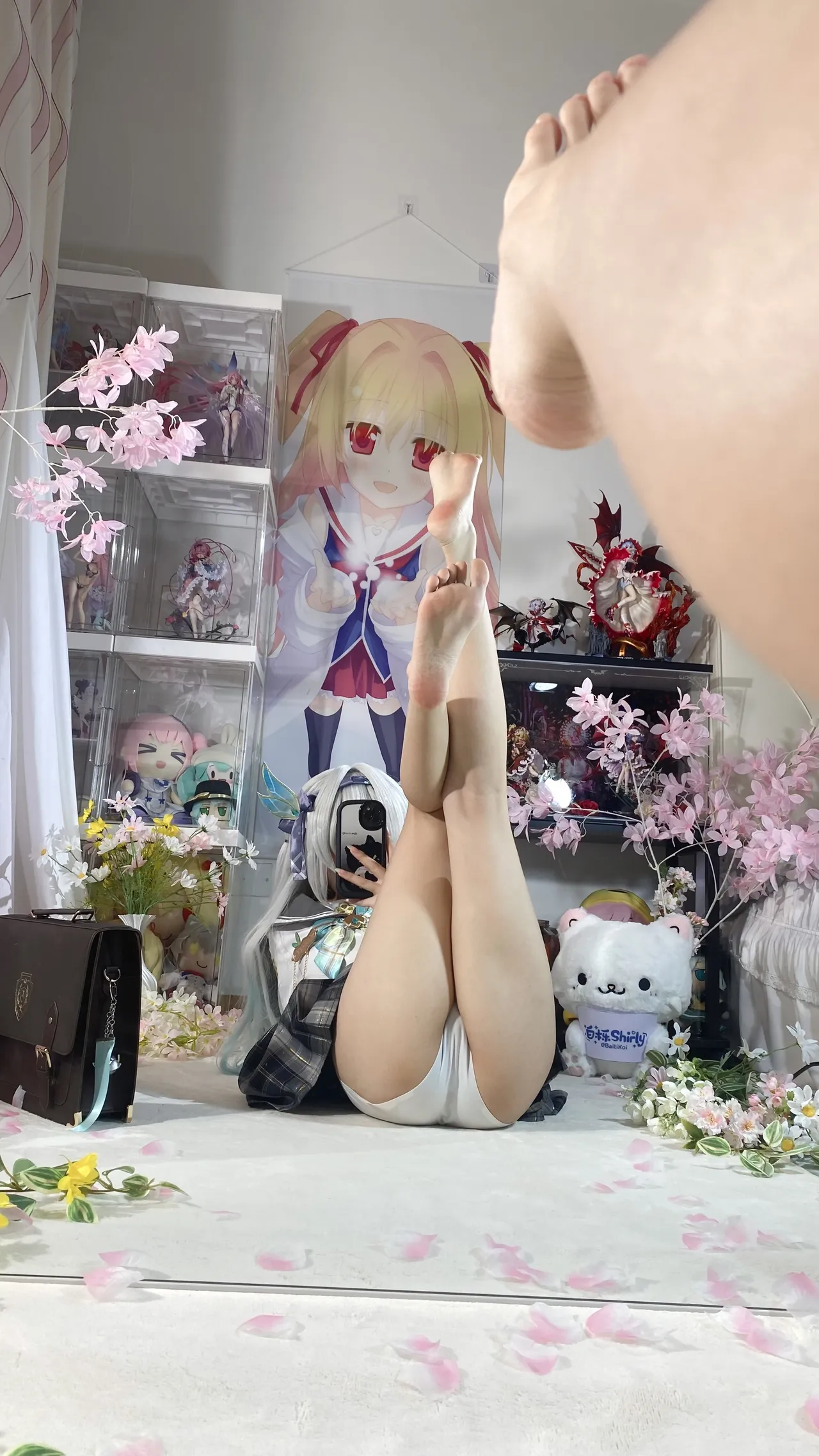 Shirly - Flowing Firefly Spring Gift (Honkai: Star Rail) Shirly - Flowing Firefly Spring Gift (Honkai: Star Rail)