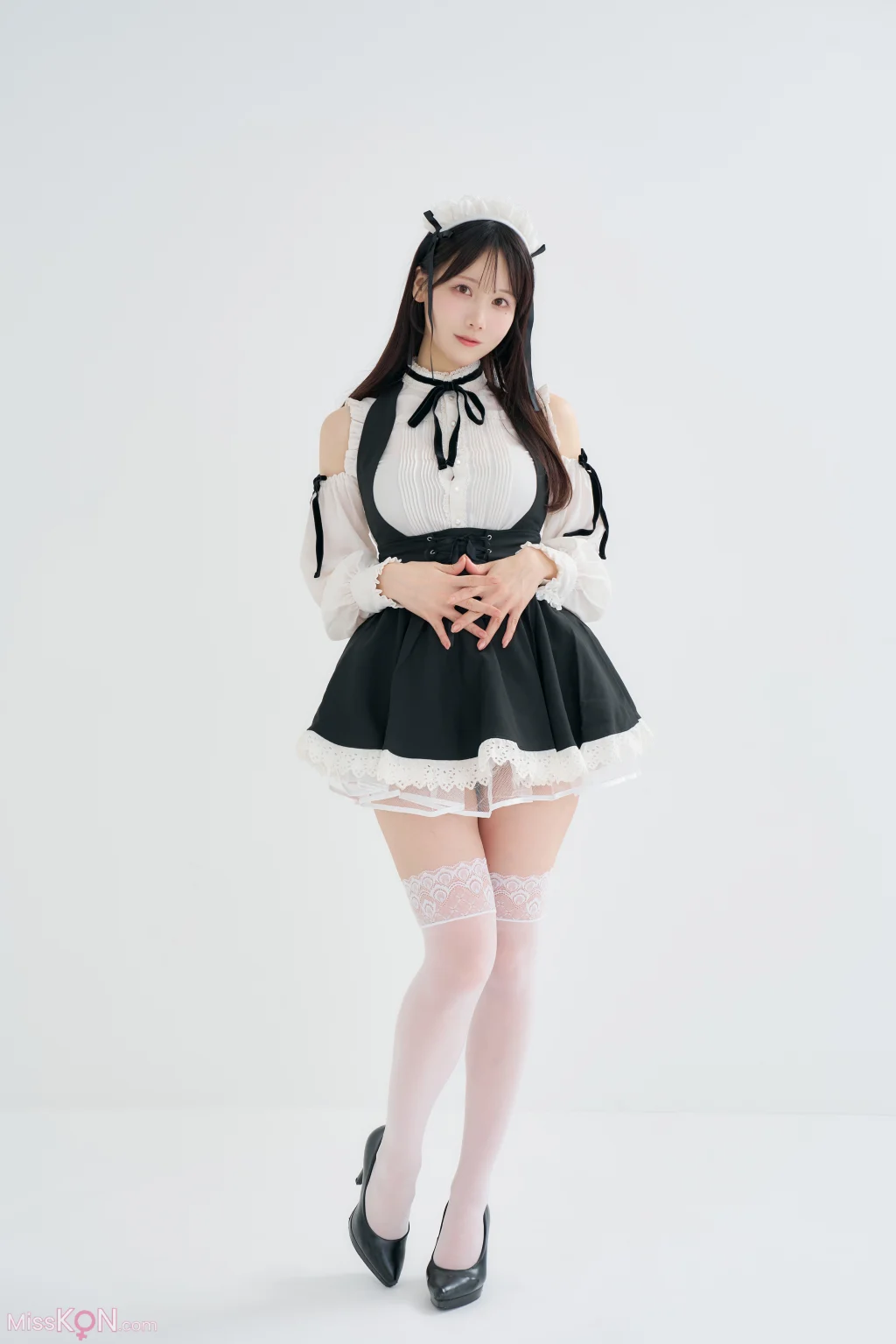 Coser@ Kenken: C106 Physical Publication Gratra & What I Want to Do with a Favorite Maid (121 photos) Coser@ Kenken: C106 Physical Publication Gratra & What I Want to Do with a Favorite Maid (121 photos)