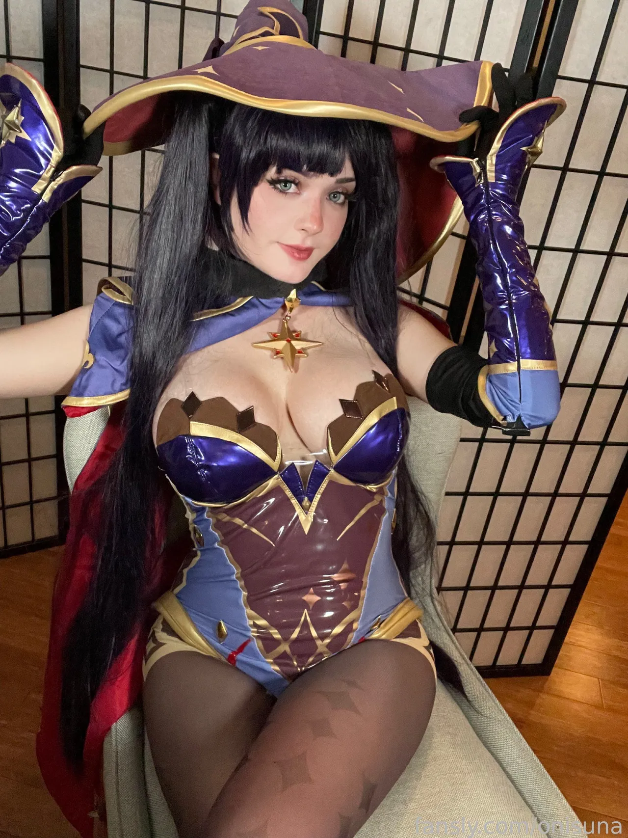 Onisuna - Mona Onisuna - Mona