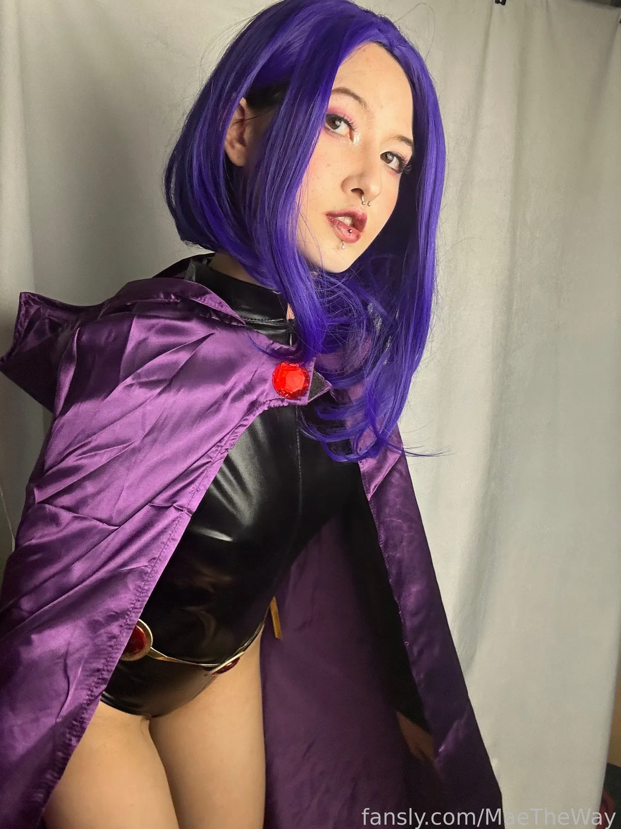 Mae The Way - Raven Mae The Way - Raven