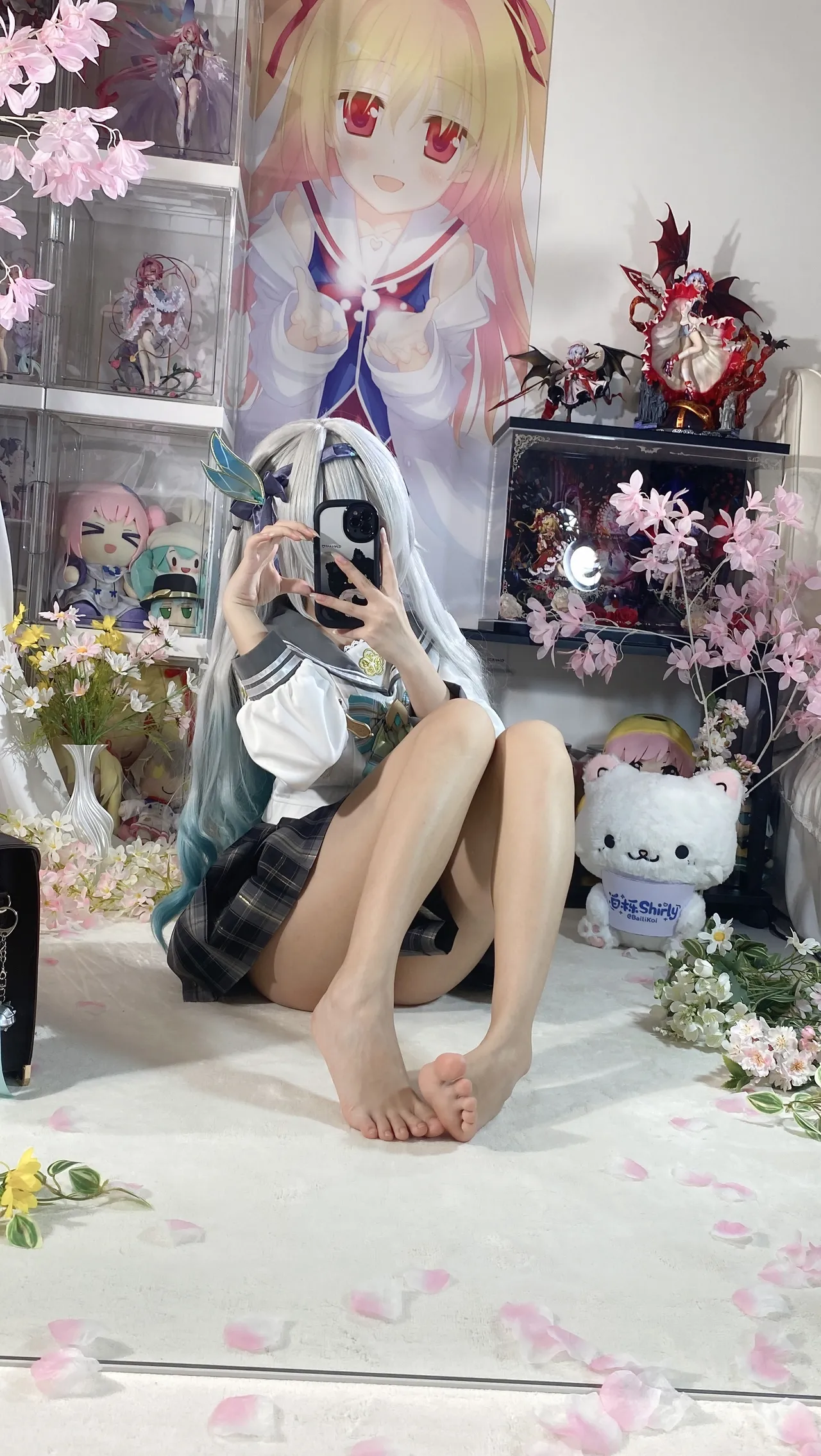 Shirly - Flowing Firefly Spring Gift (Honkai: Star Rail) Shirly - Flowing Firefly Spring Gift (Honkai: Star Rail)