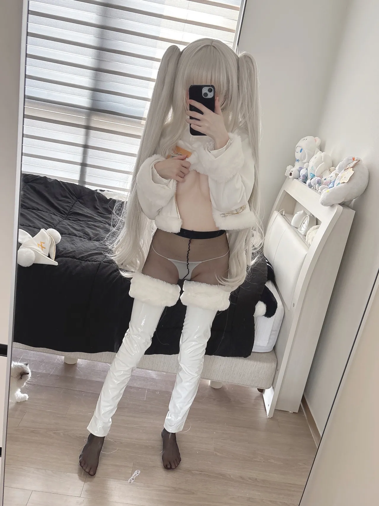 NENE - Blanc 布兰儿 NENE - ブラン NENE - Blanc 布兰儿 NENE - ブラン