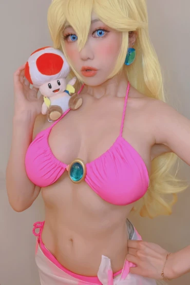 Usagi Christy - Peach bikini 8 Usagi Christy - Peach bikini