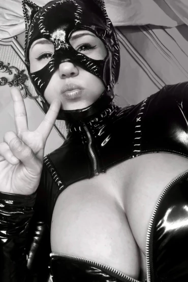 Kobaebeefboo - Catwoman 1 3 Kobaebeefboo - Catwoman 1